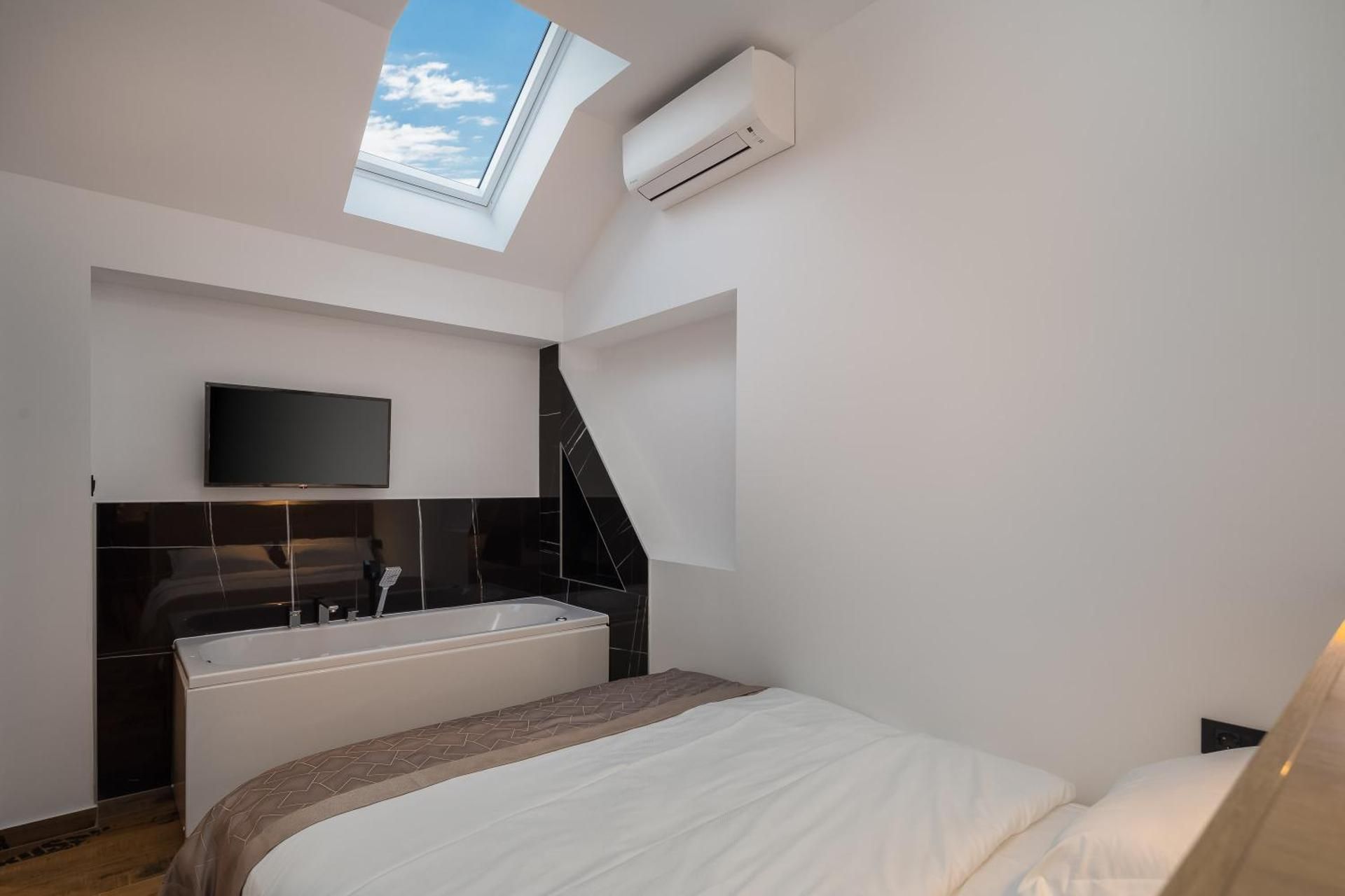 Top rooms