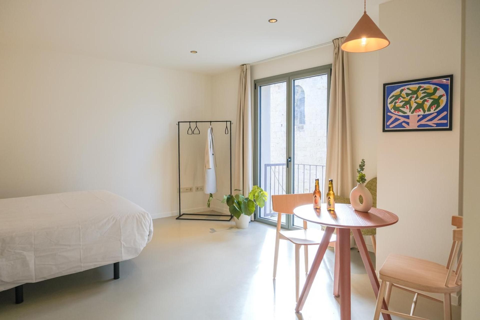 One-Bedroom Premier Apartment