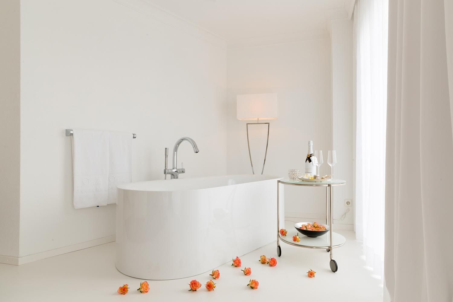 Junior Suite (2 Adults)
