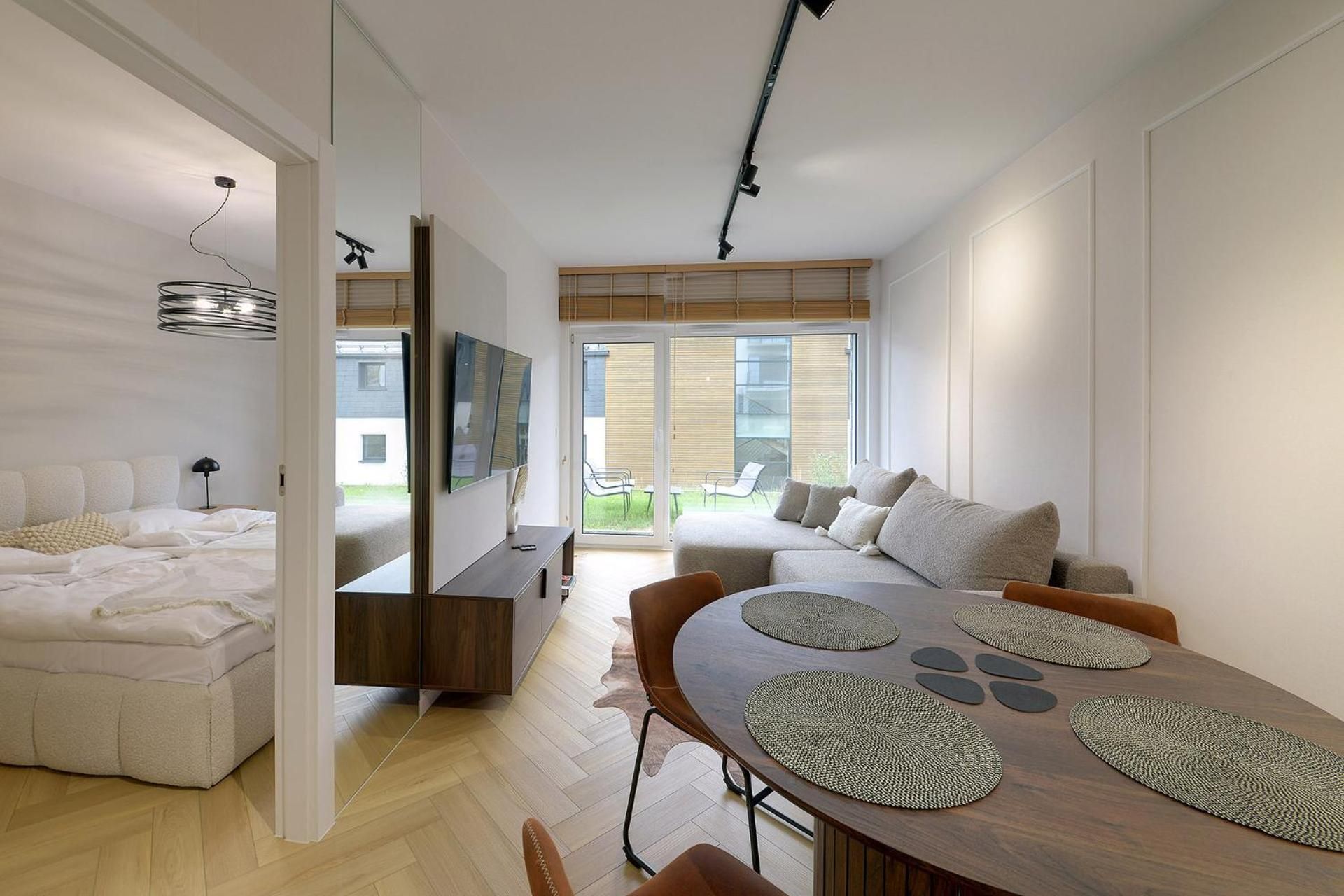 Apartment with Terrace