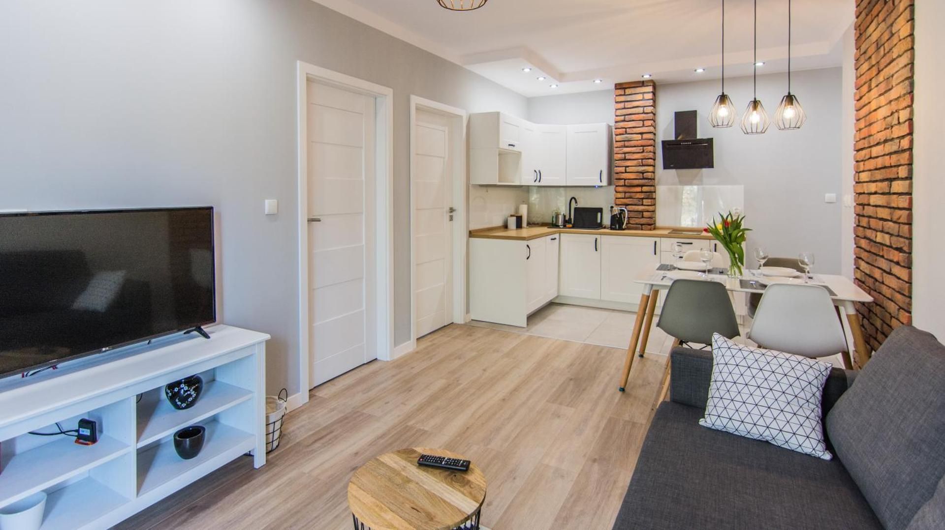Two-Bedroom Apartment (Skalny)