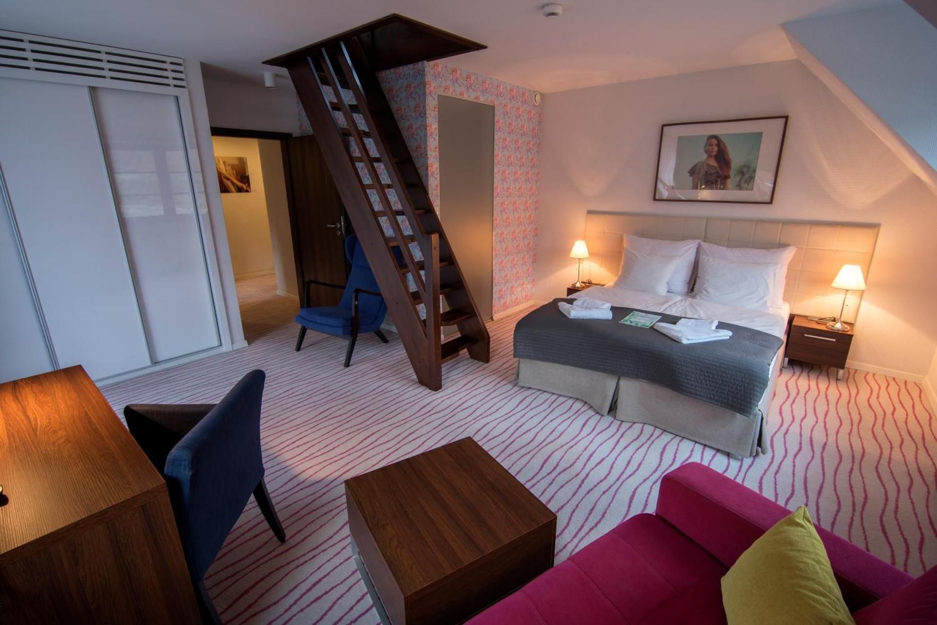 Deluxe Apartment