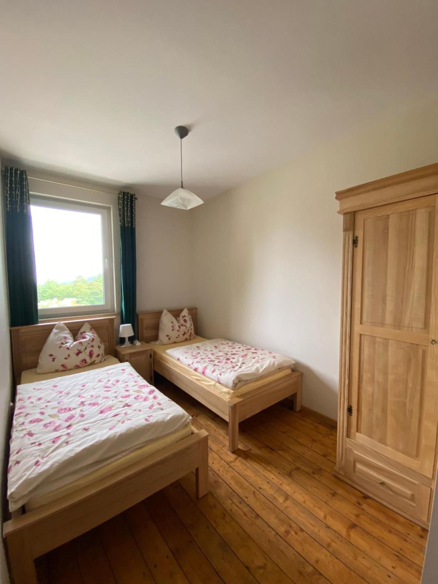 Twin Room with Private Bathroom