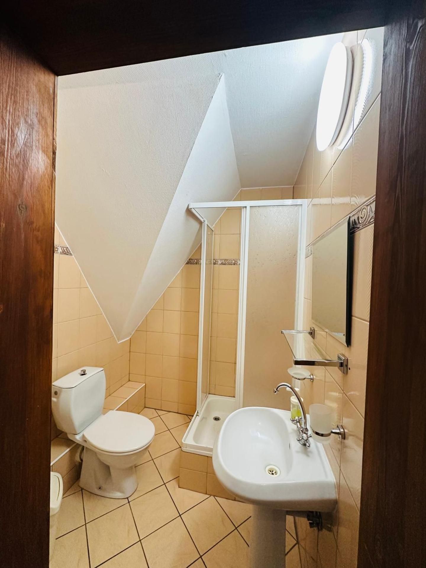Budget Single Room