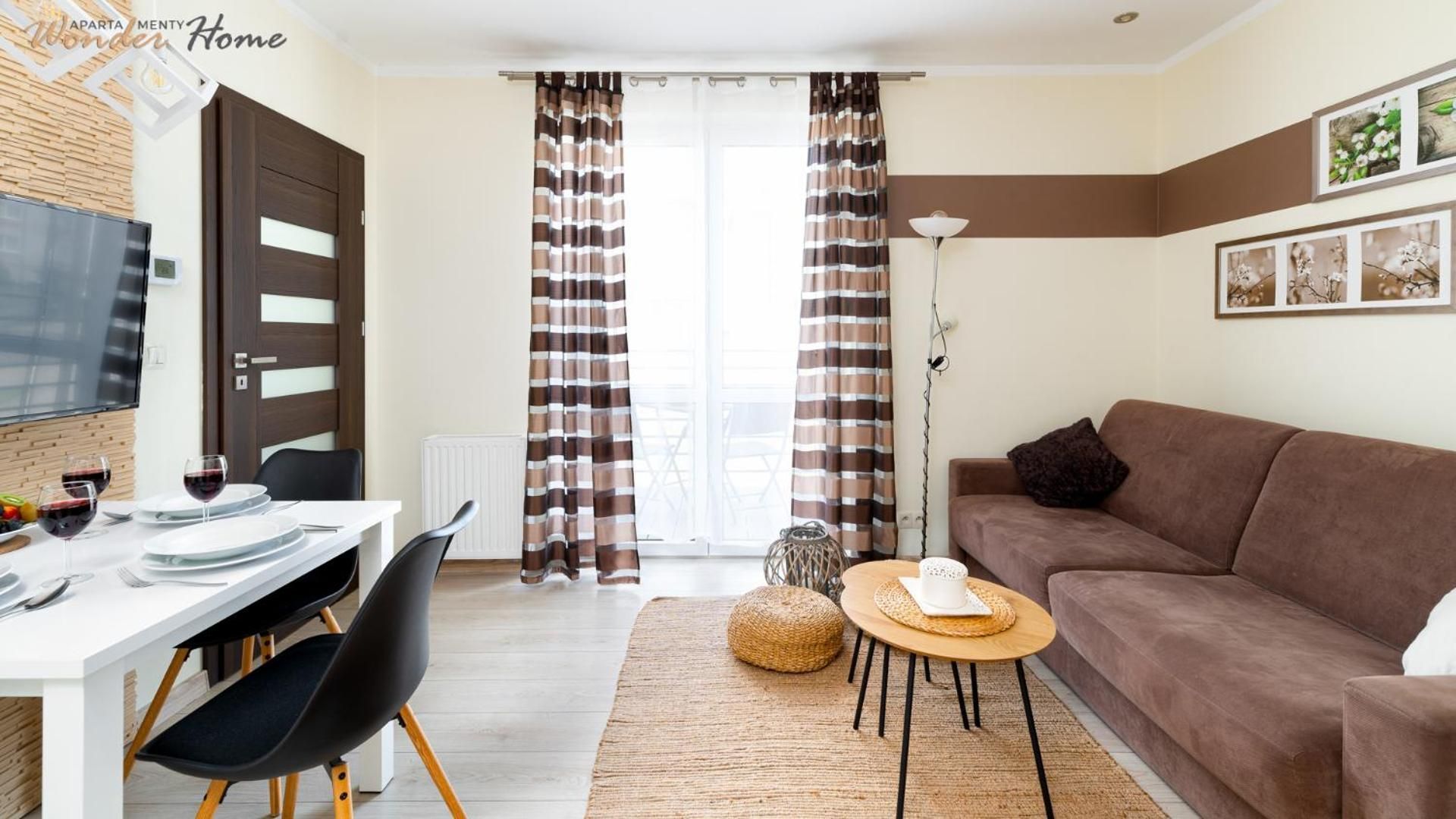 DELUXE APARTMENT