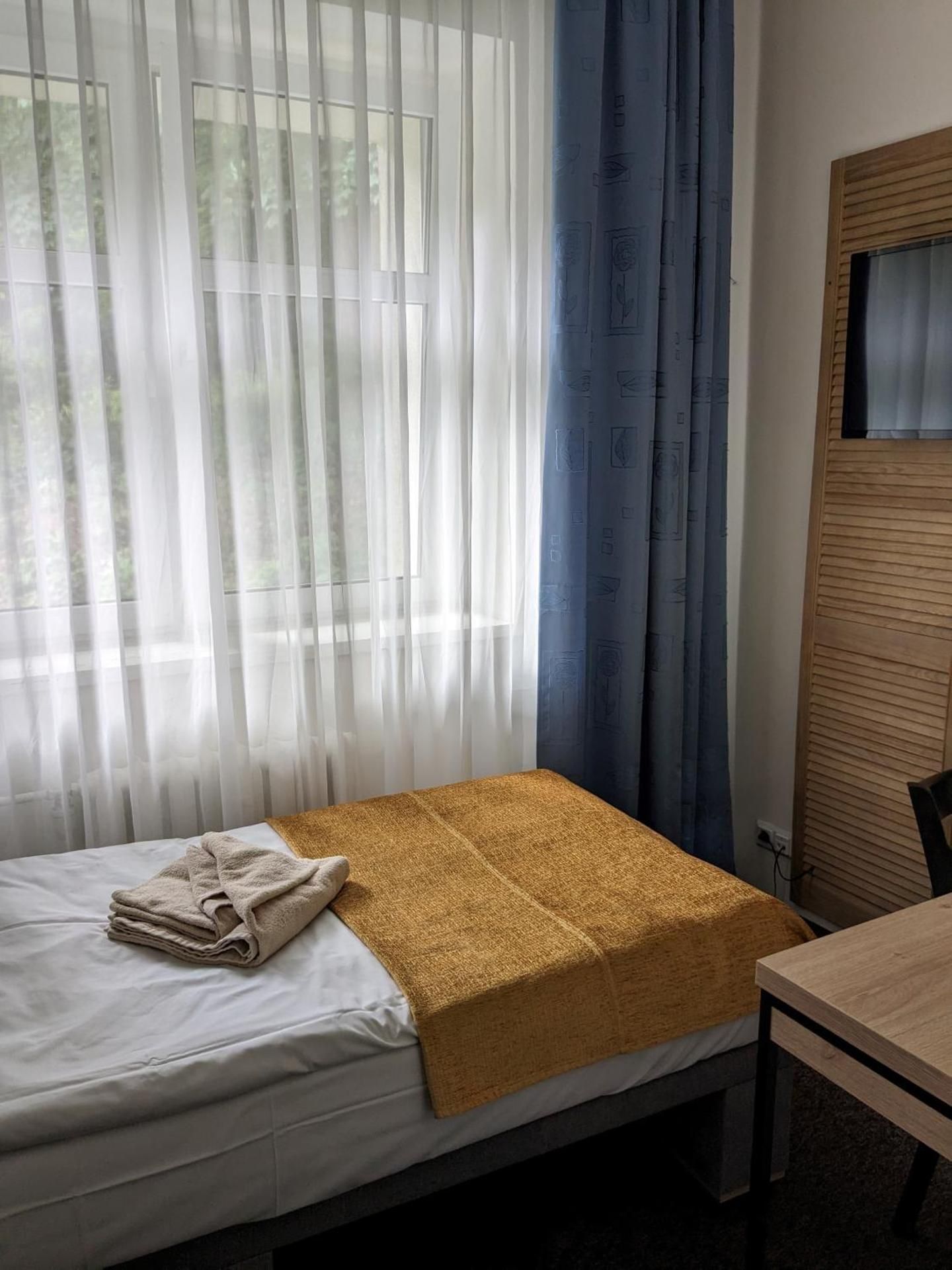 Economy Single Room