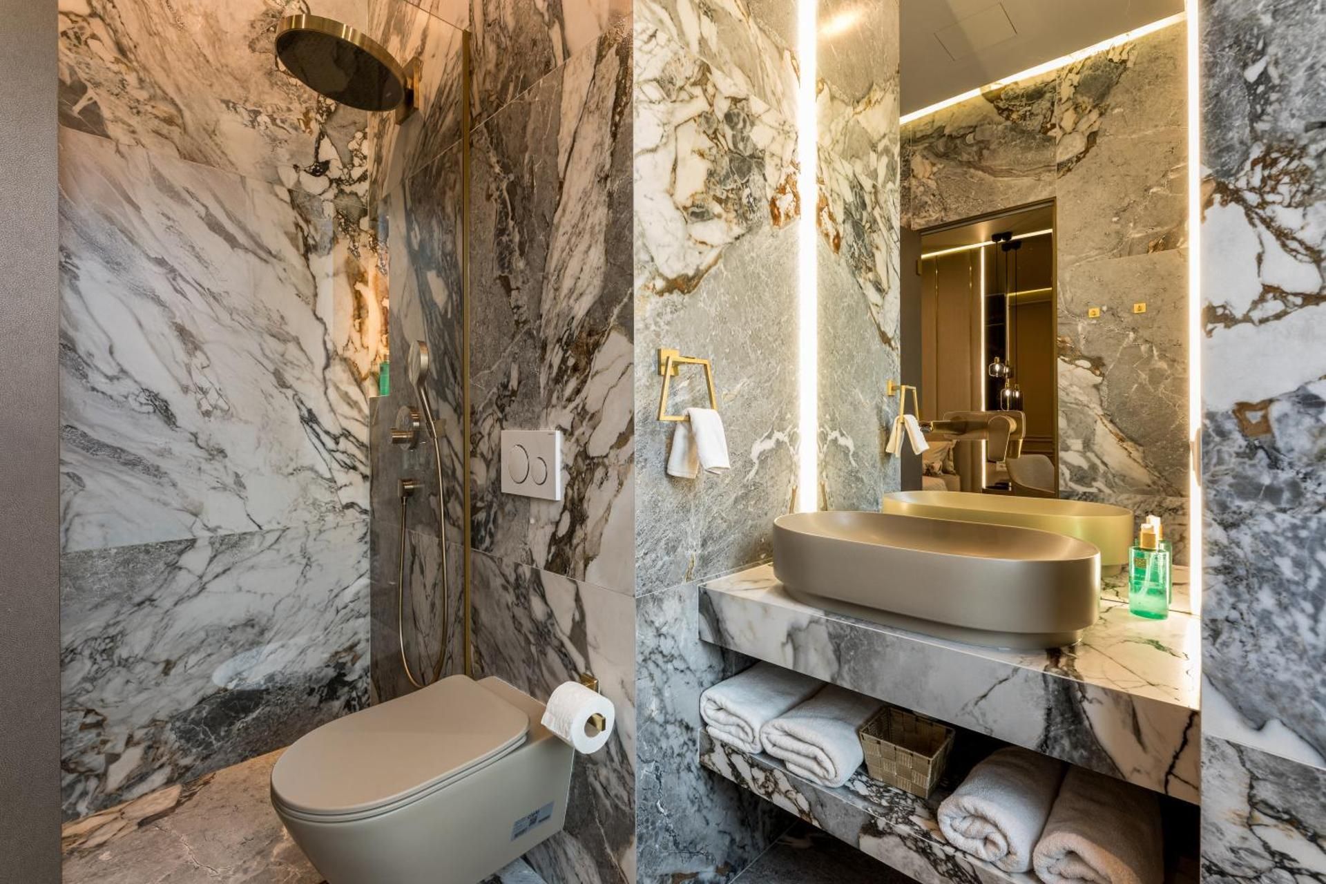 K&K Luxury Rooms Deluxe Double Room 3