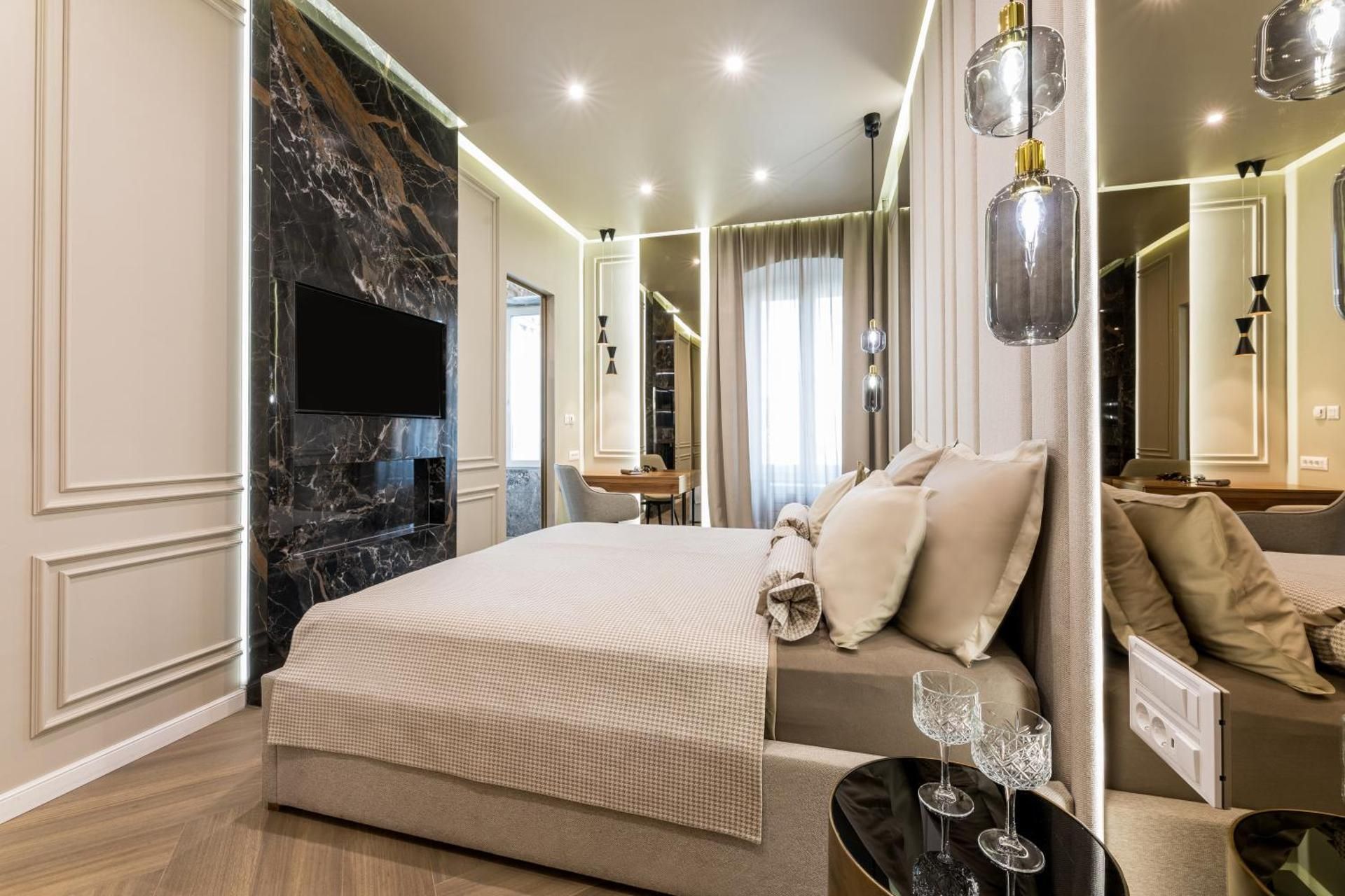 K&K Luxury Rooms Deluxe Double Room 2