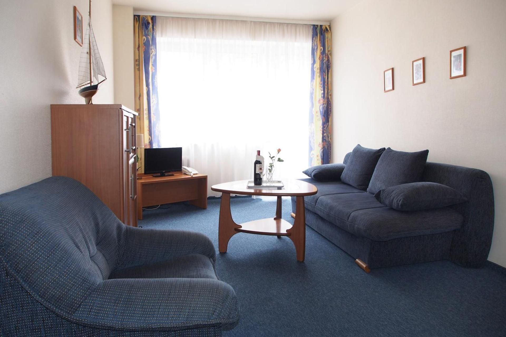 Studio with Sofa Bed