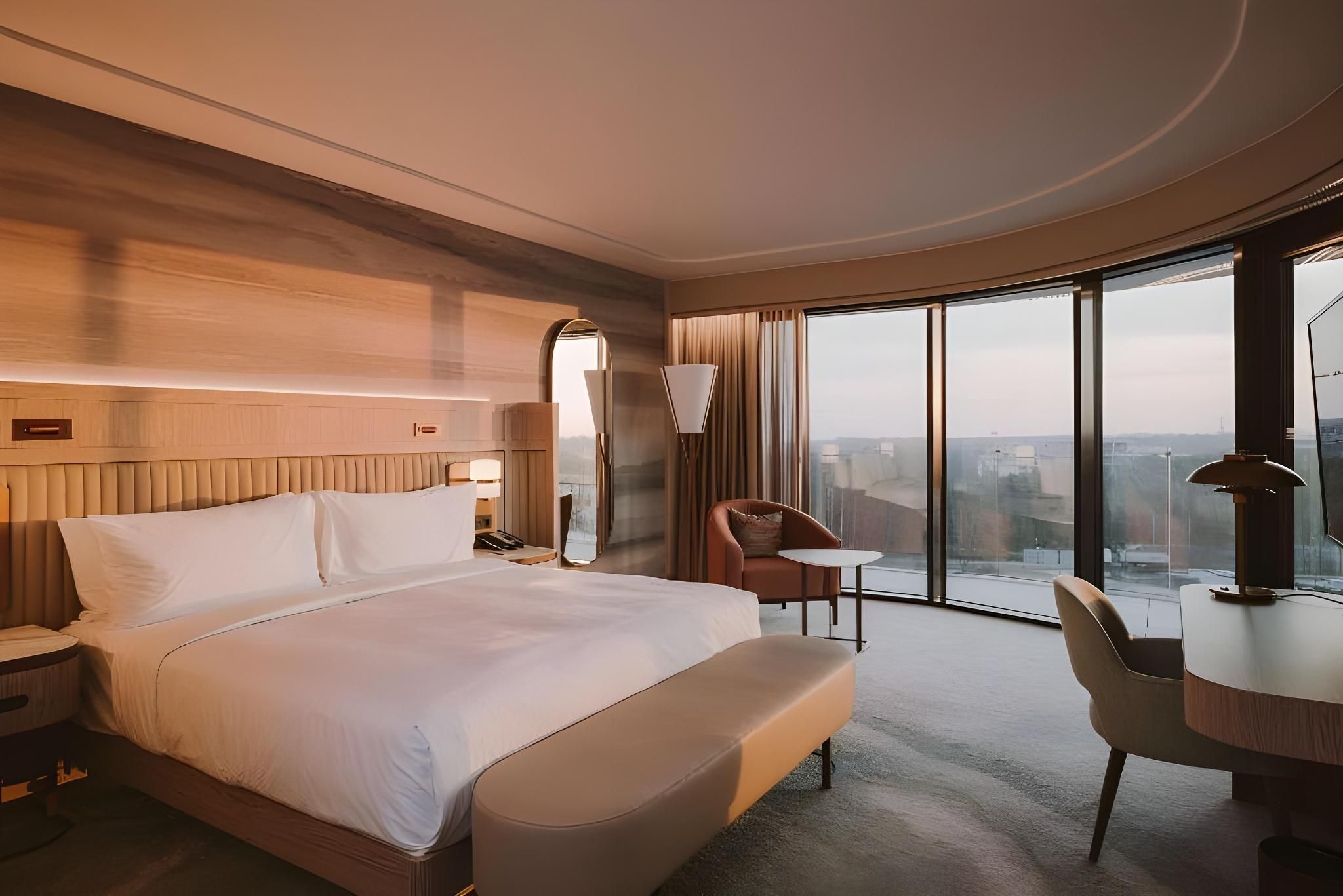 DELUXE SIDE SEA VIEW Room