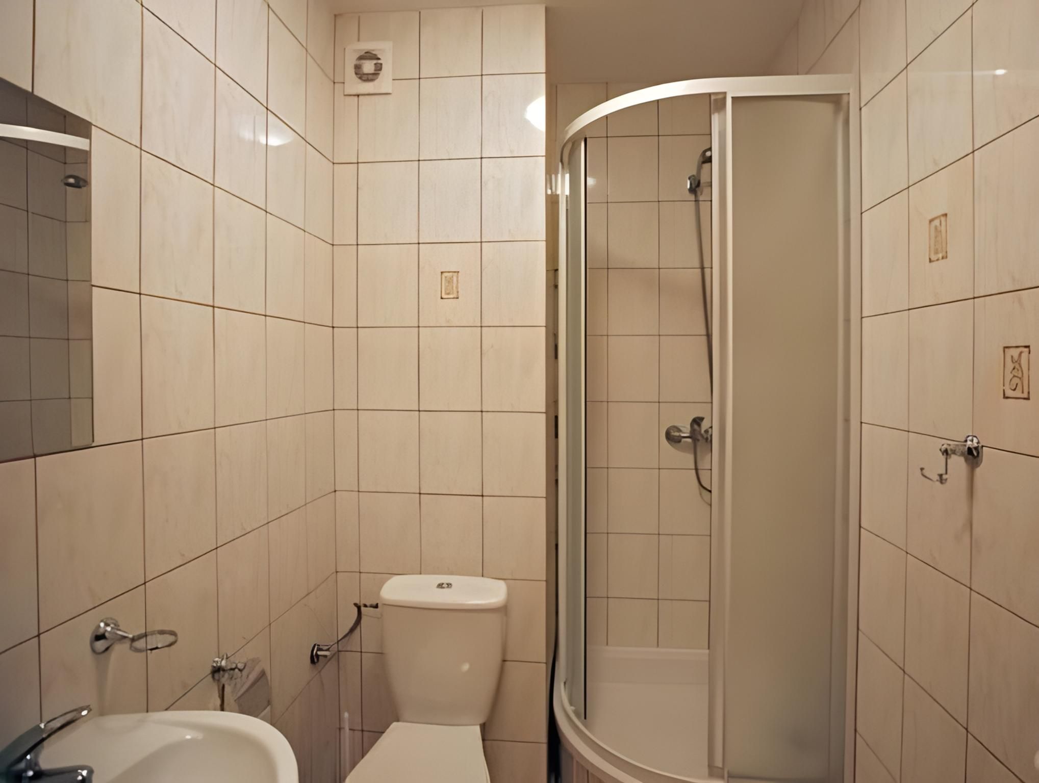 Economy Twin Room with Patio