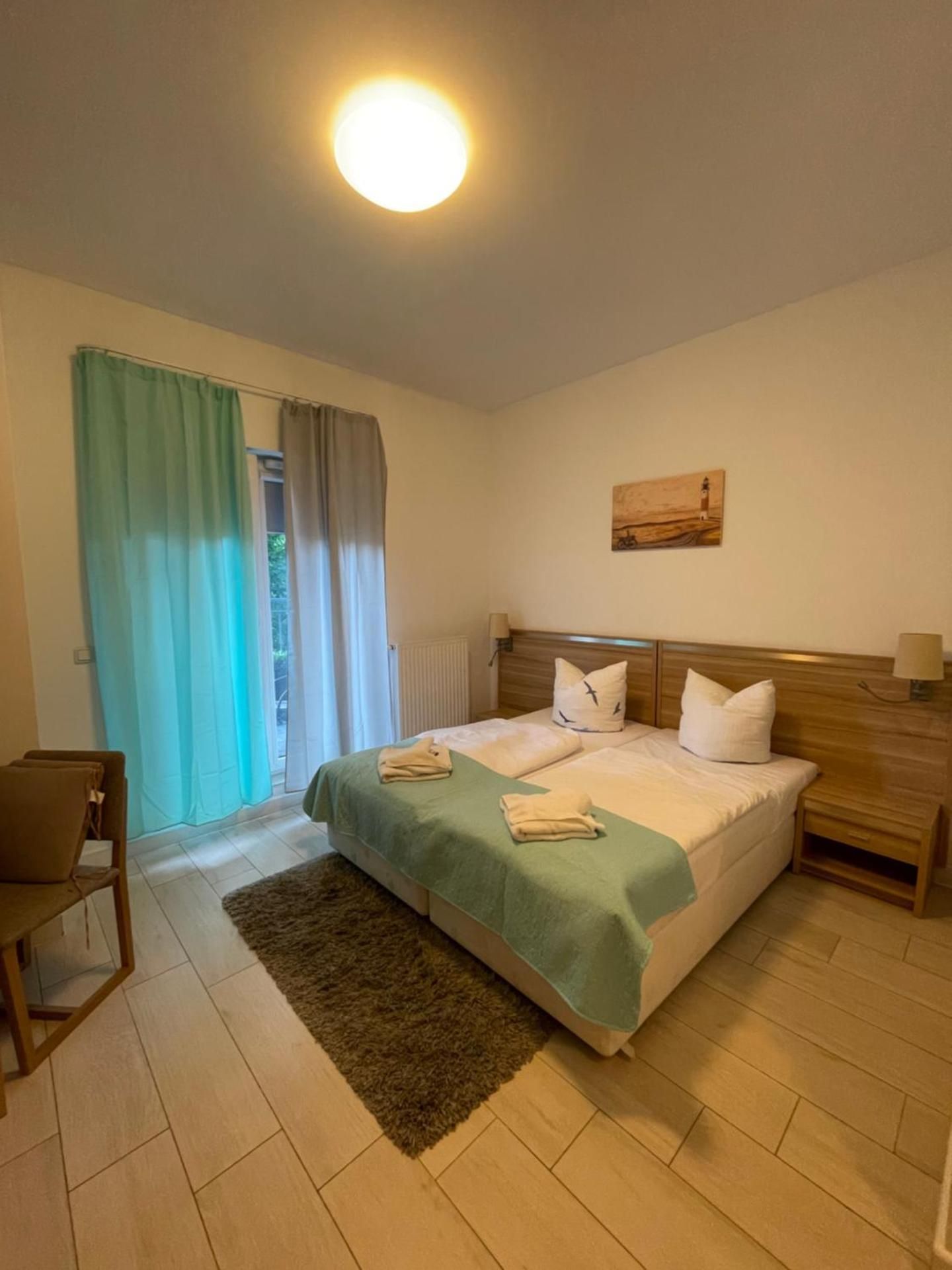 Studio Apartment