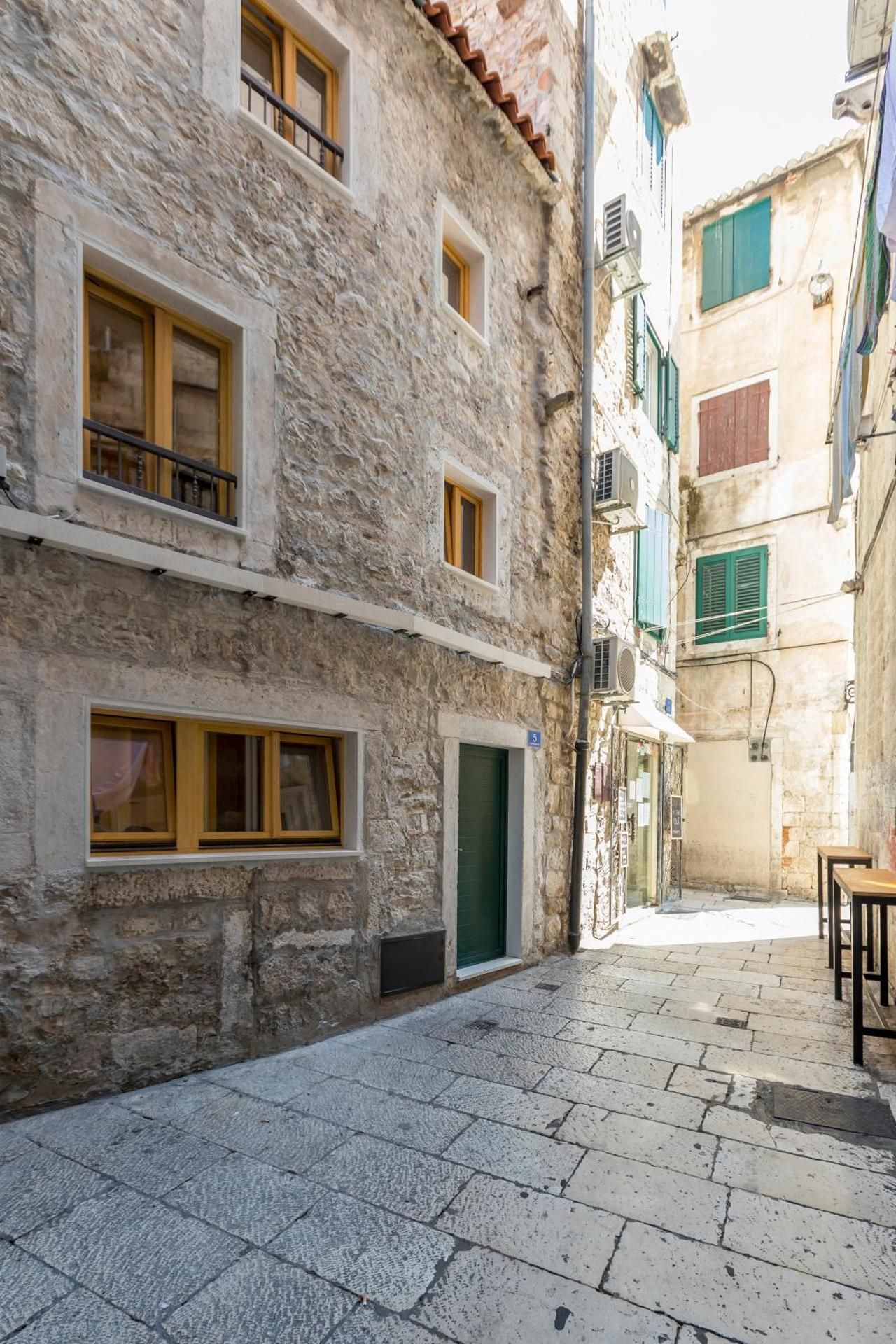 Cosmijeva Luxury Rooms