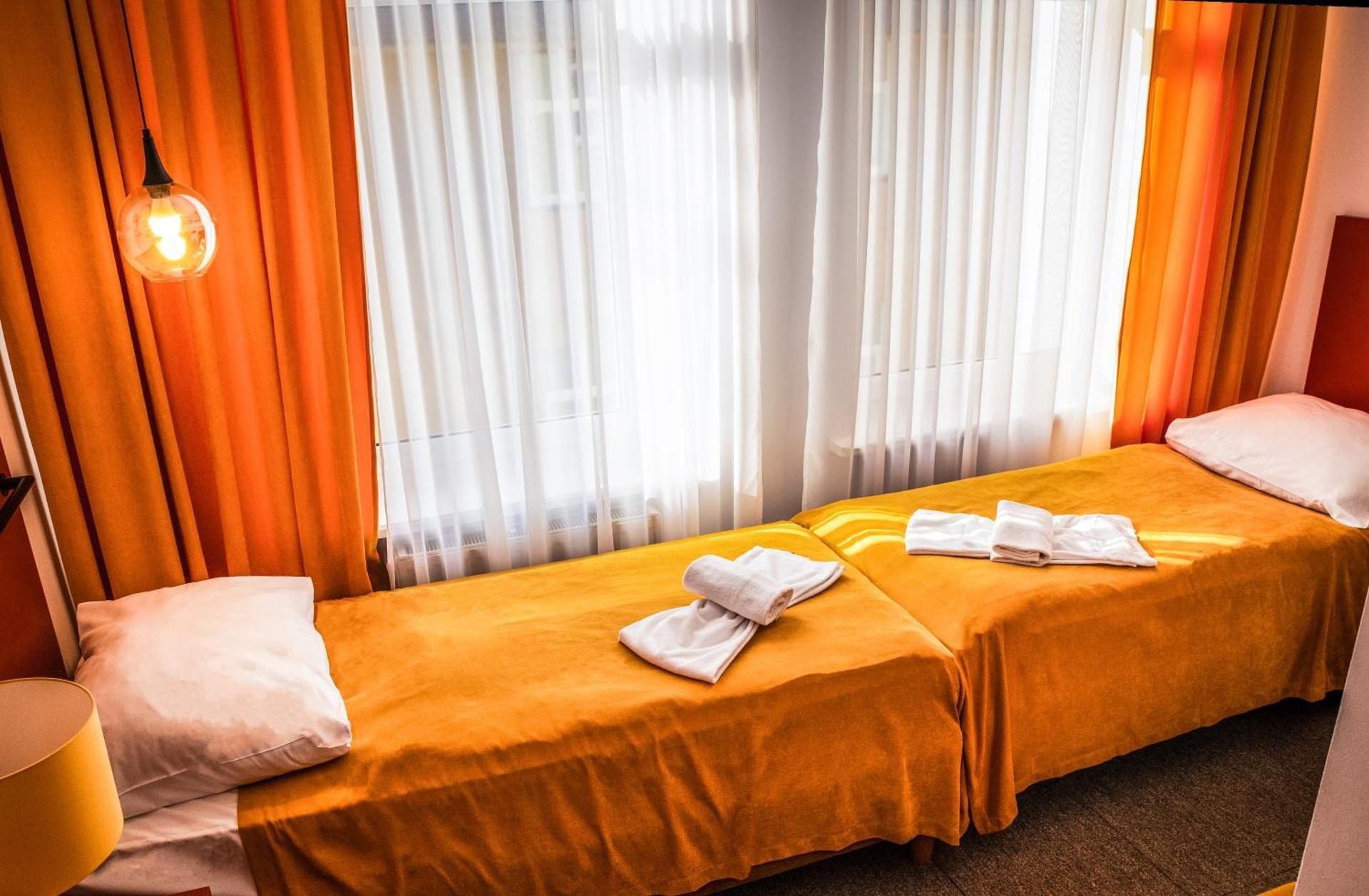 Economy Twin Room with separate beds  