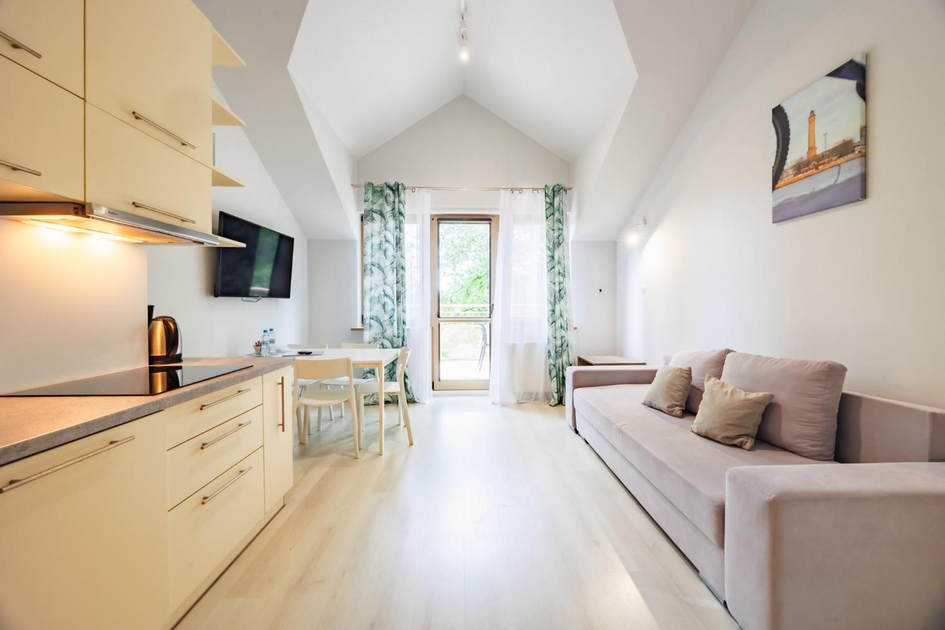Apartment - Split Level