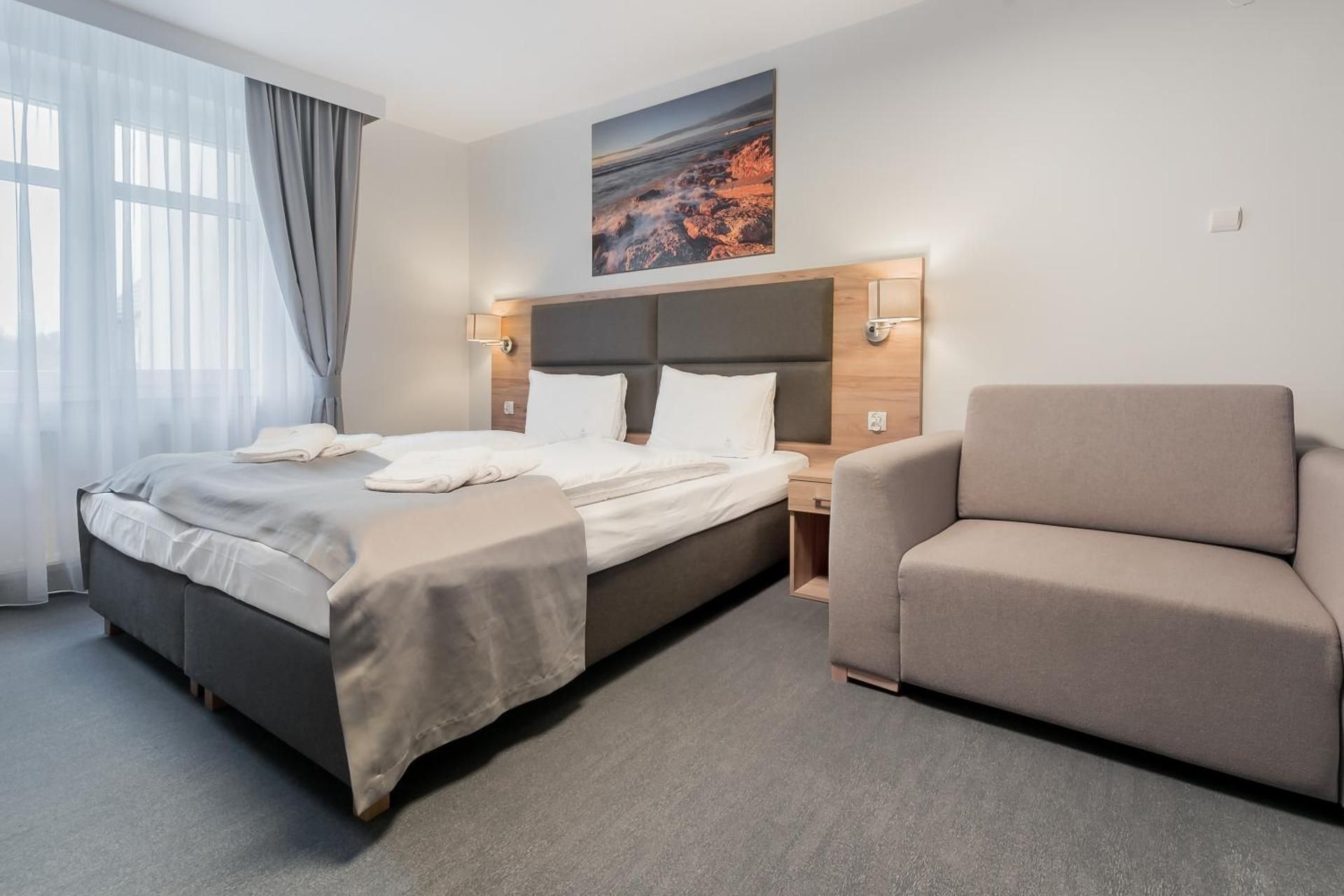 Quadruple Room with Private Bathroom