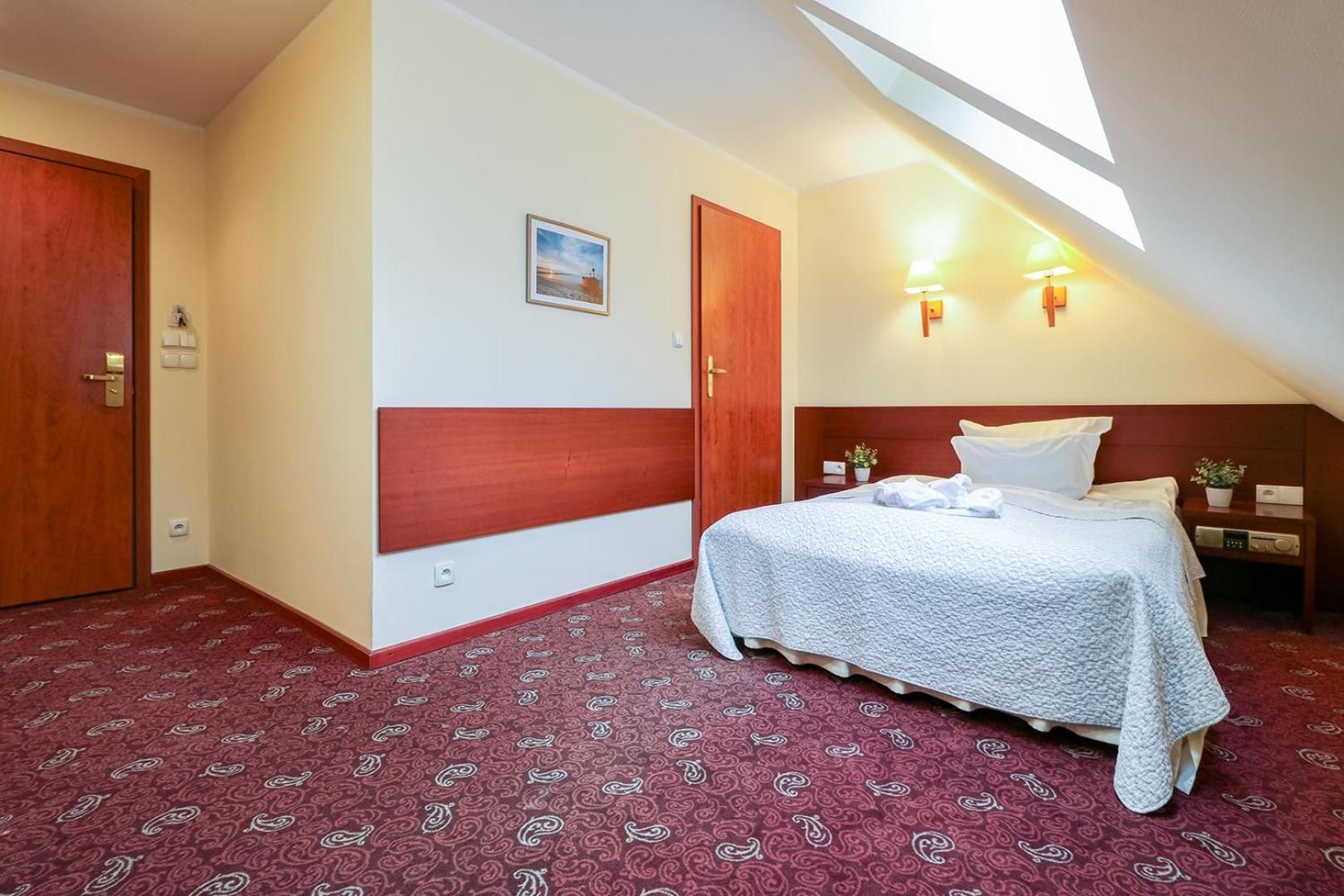 Economy Single Room
