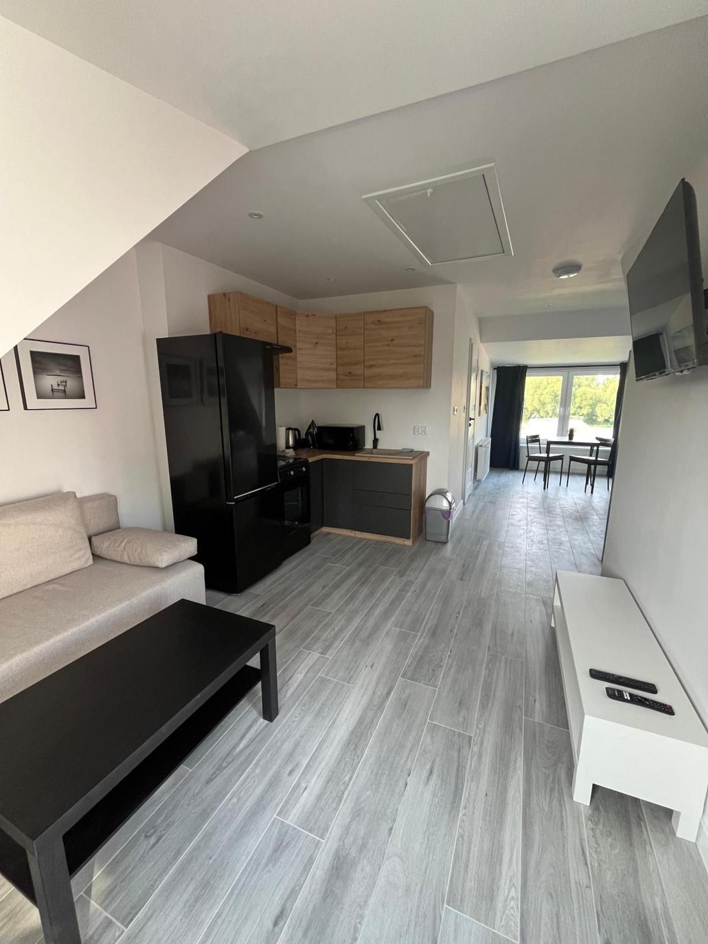 Deluxe Double Room (2 Adults + 1 Child)