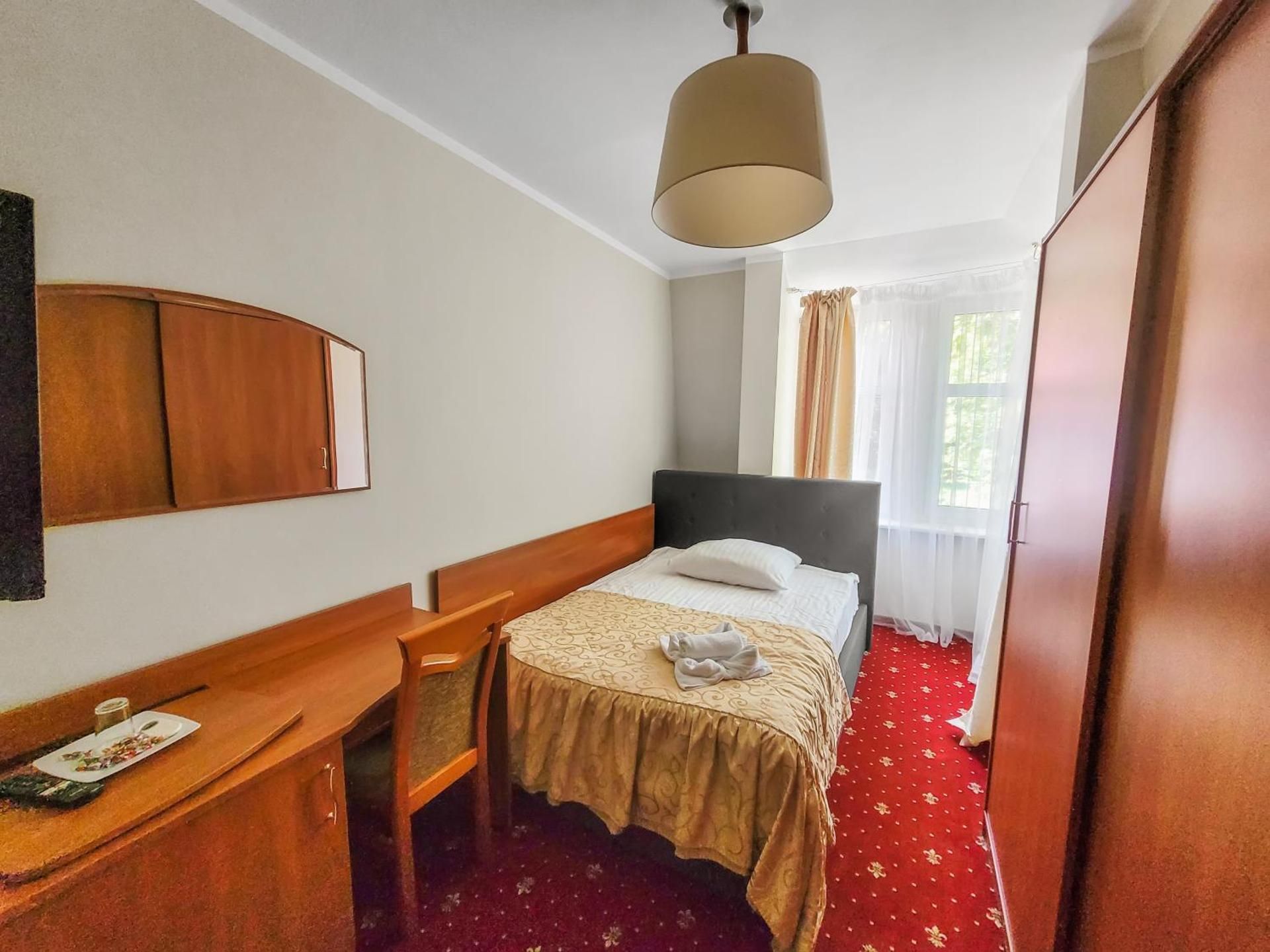 Standard Single Room