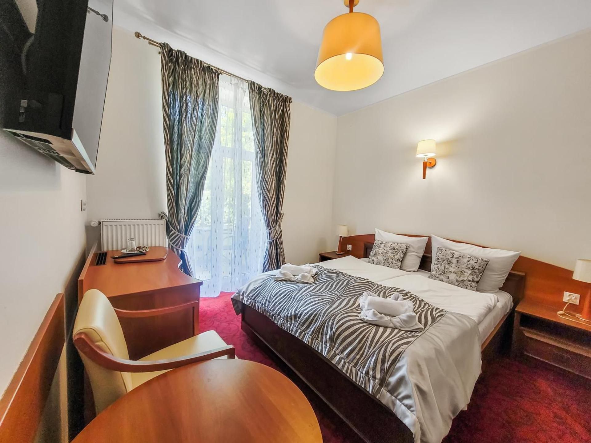 Economy Double Room