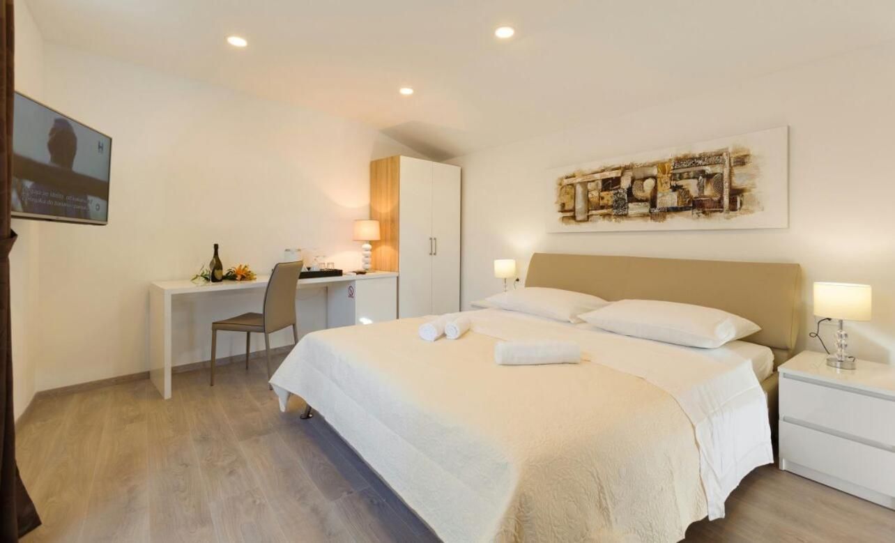 Apartments & Room Libar Deluxe Double Room with Balcony