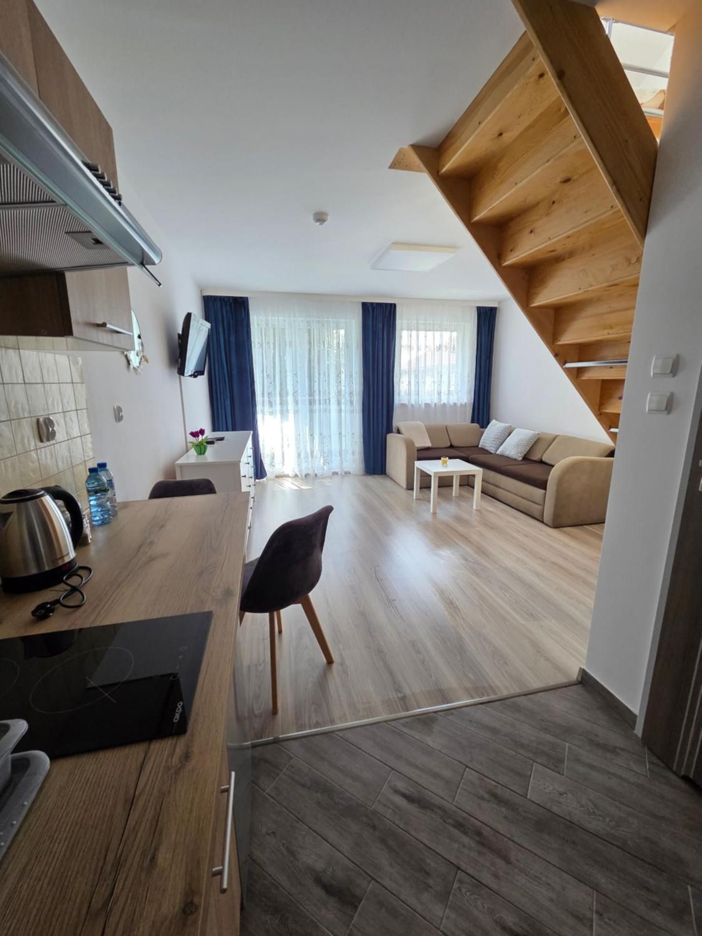Apartment - Split Level