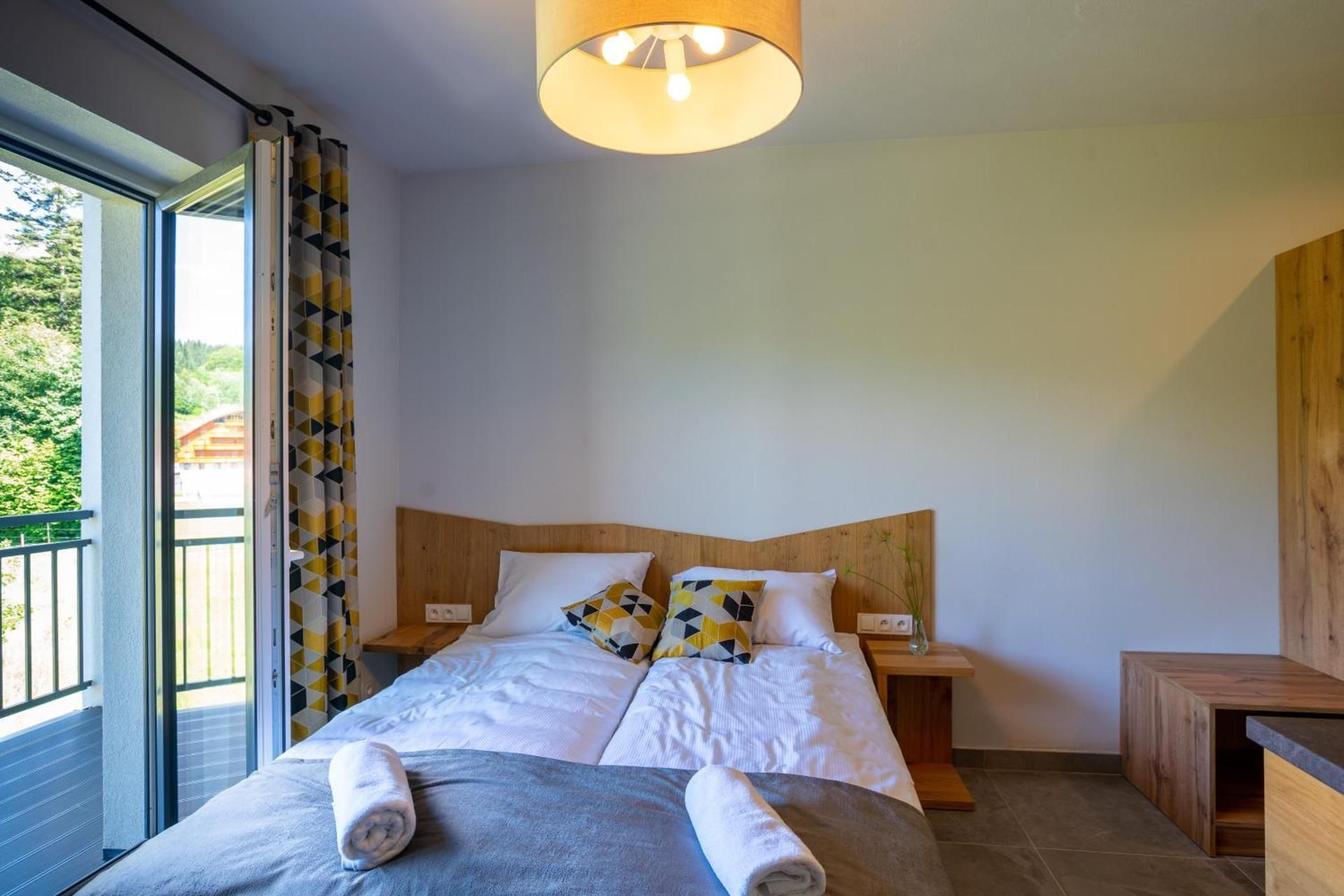 Double Room with Mountain View