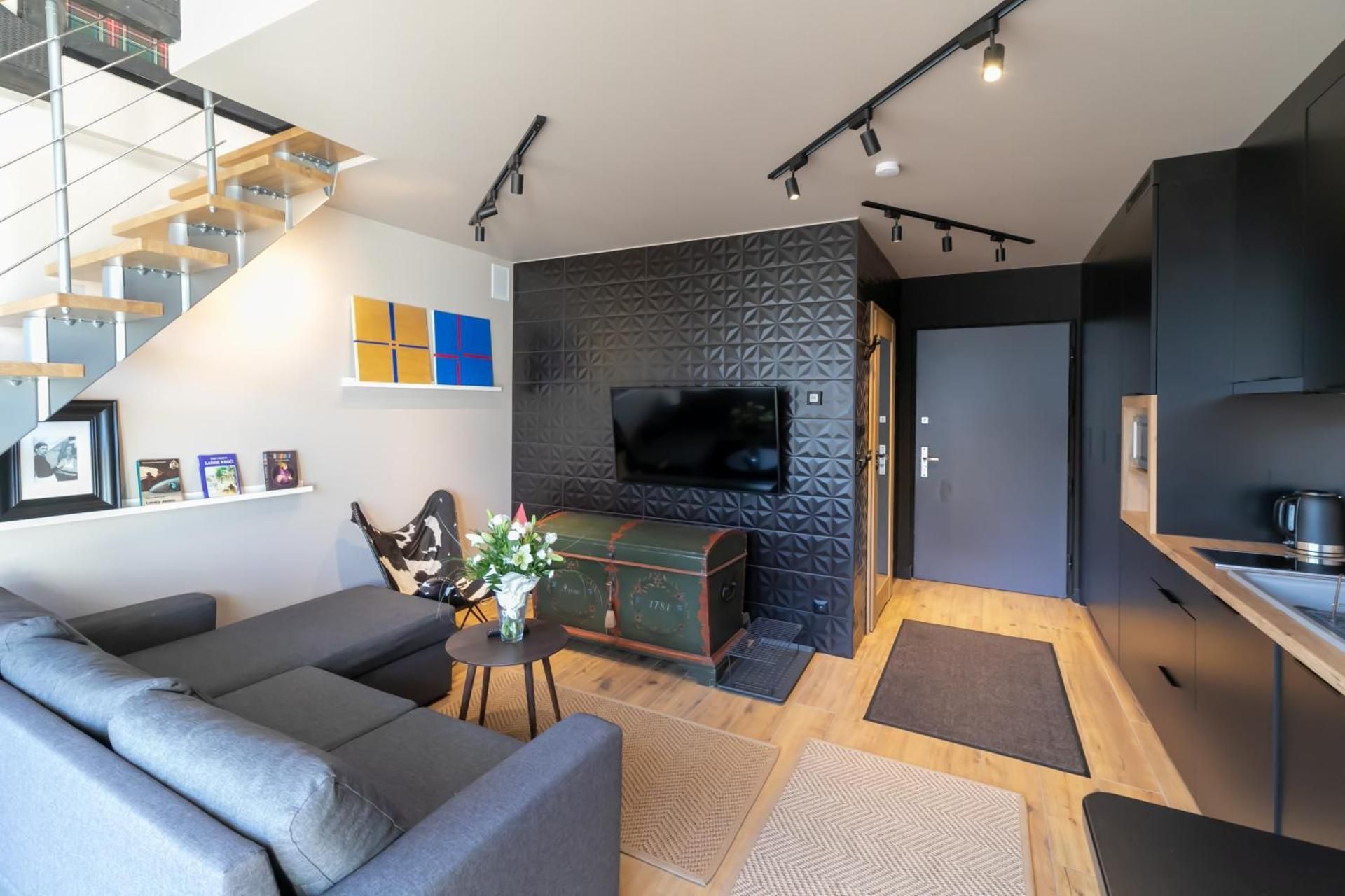 Apartment with Balcony