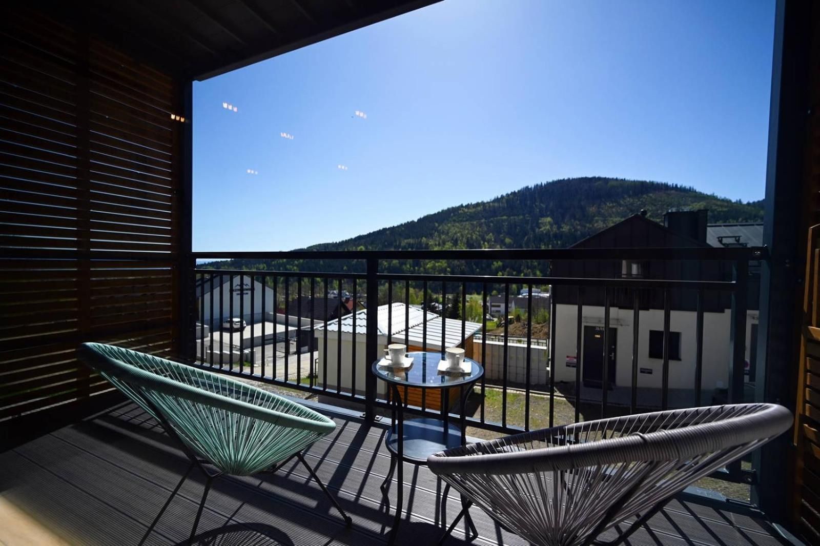 One-Bedroom Apartment with Balcony