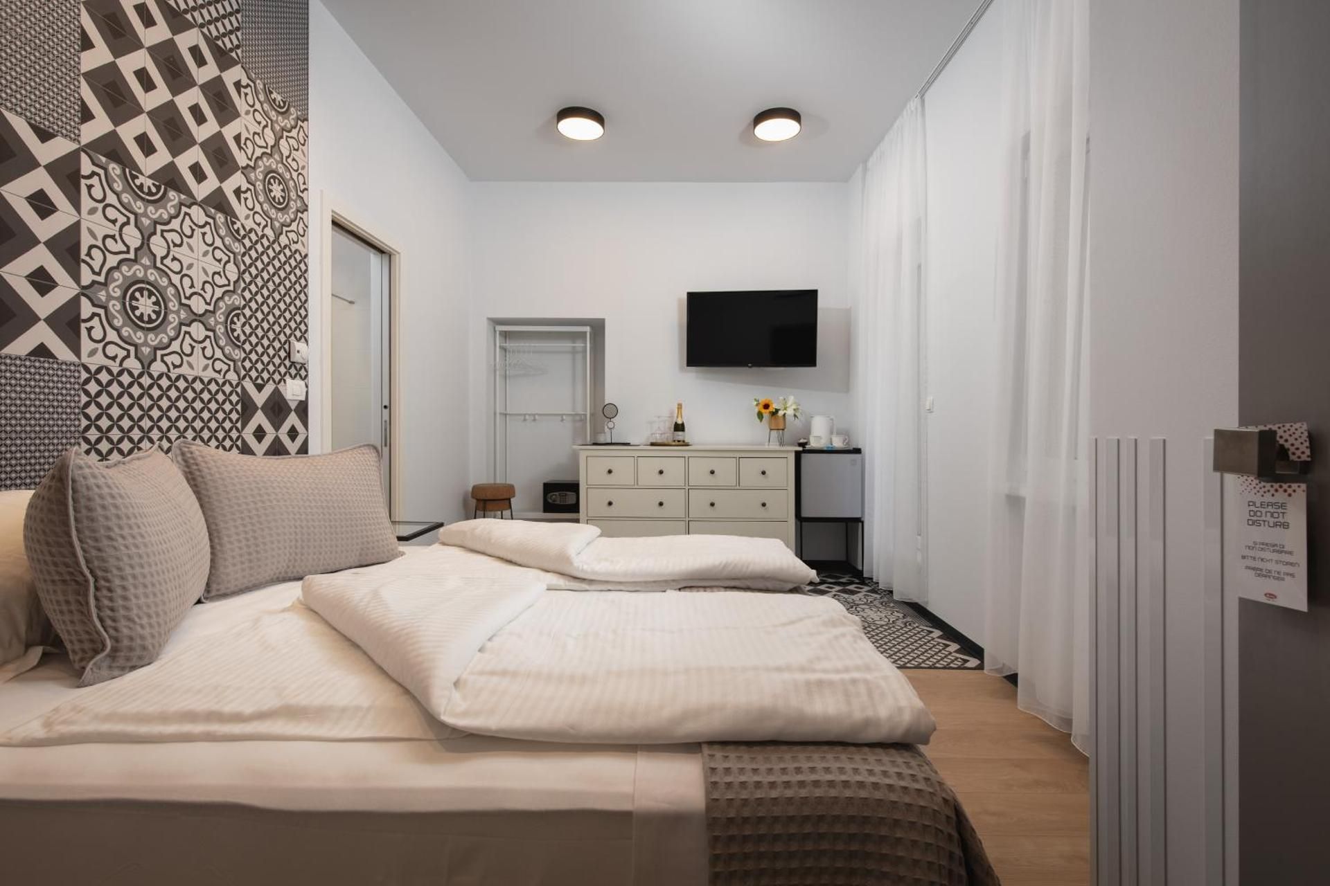 Aborda Rooms