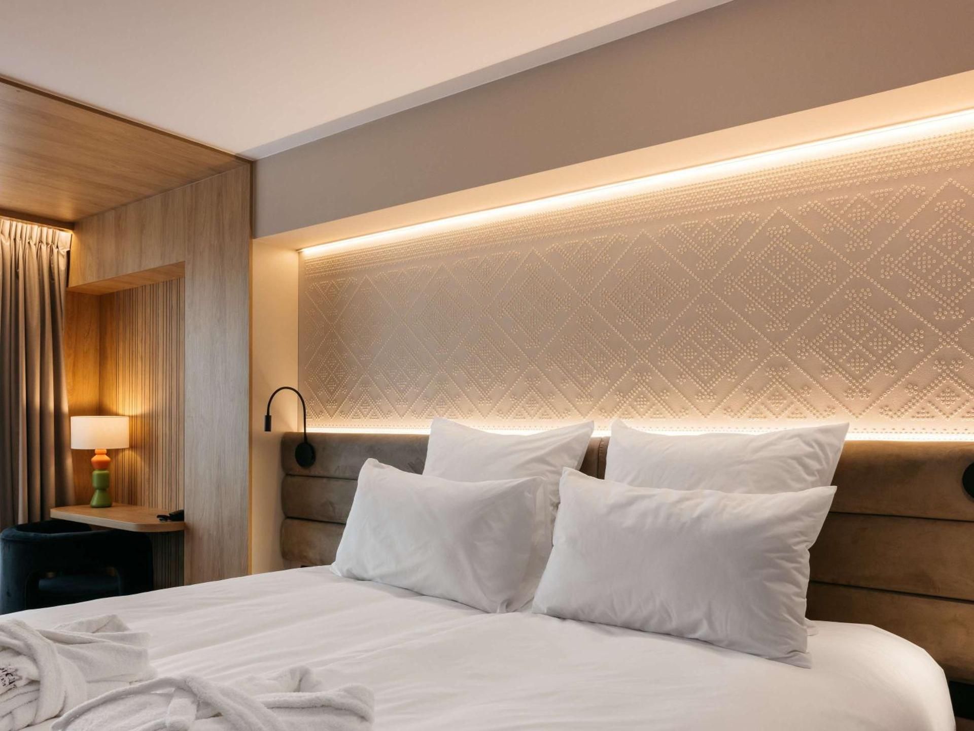 Classic Twin Room with 2 single beds, mountain view