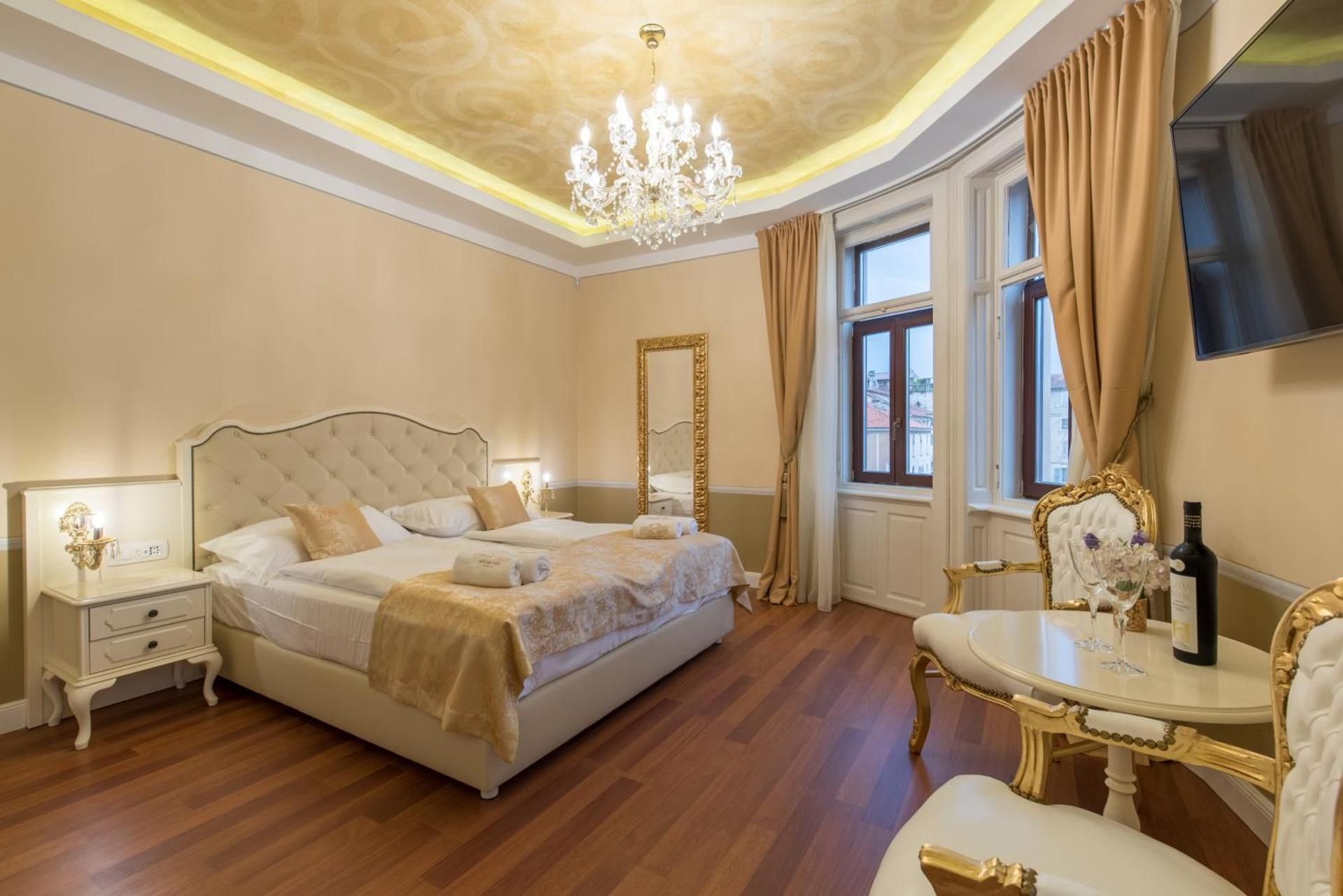 King Room - Non-Smoking