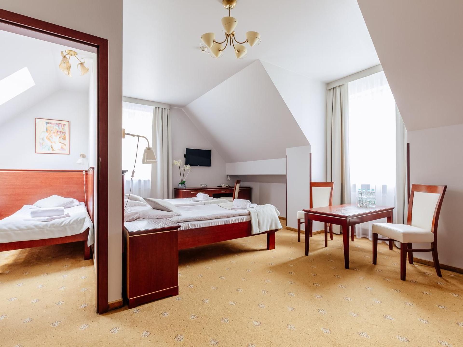 Suite (4 Adults)