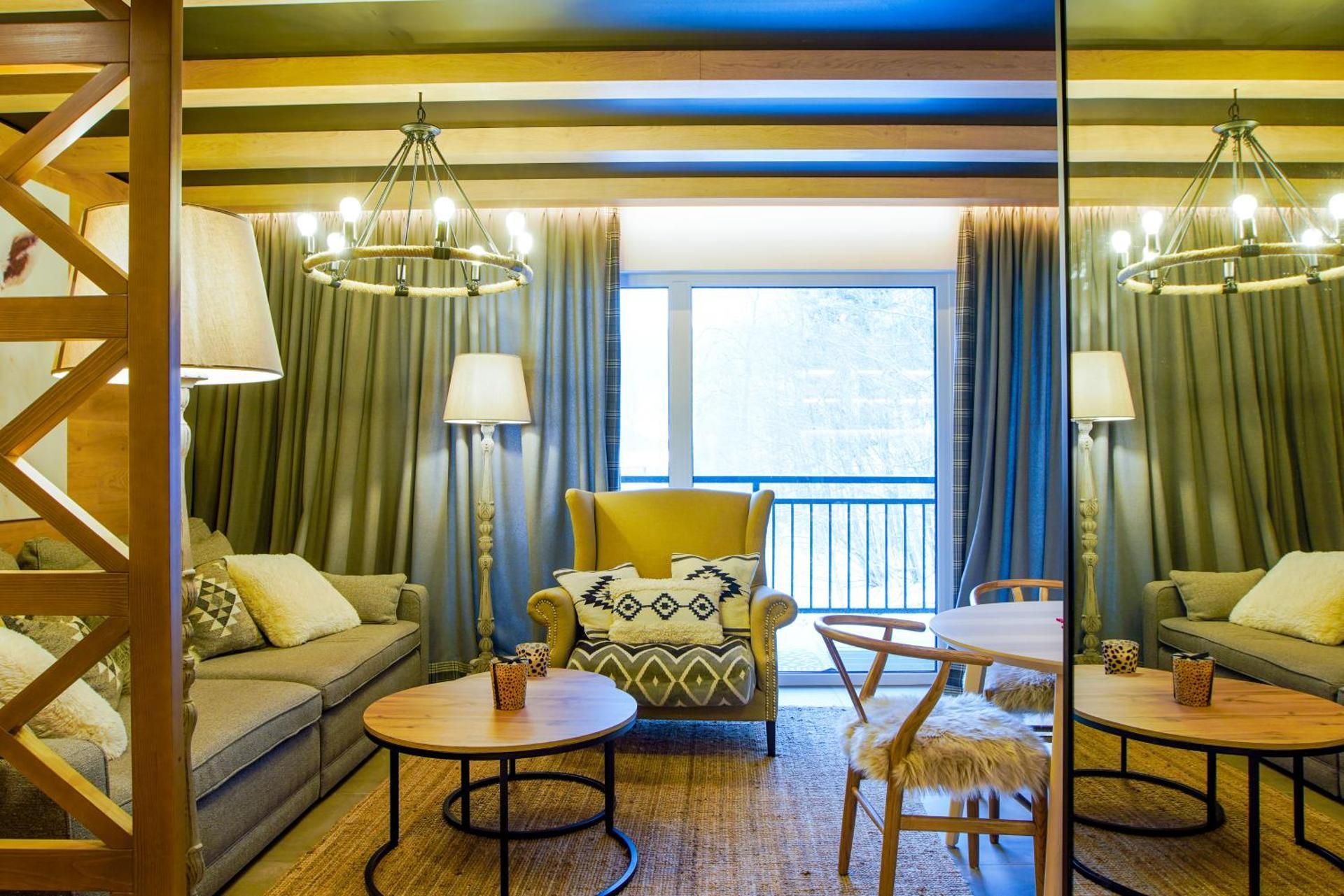 Apartment with Mountain View H1