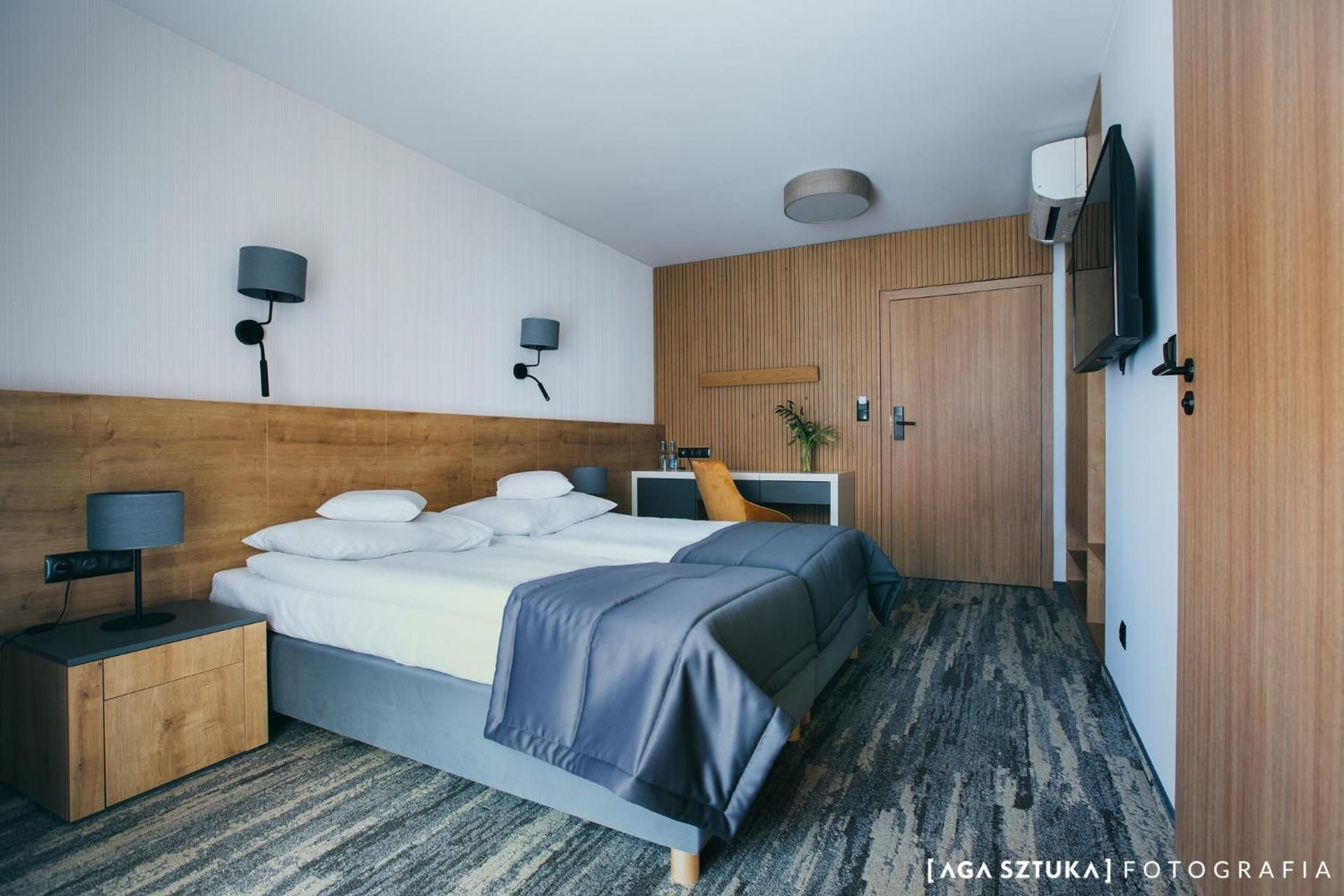 Deluxe Room no. 21