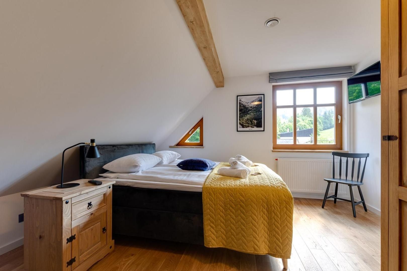 Quadruple Room with Private Bathroom