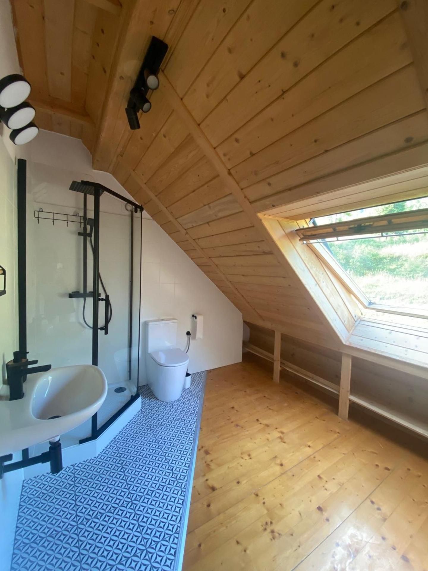 Triple Room with Private External Bathroom
