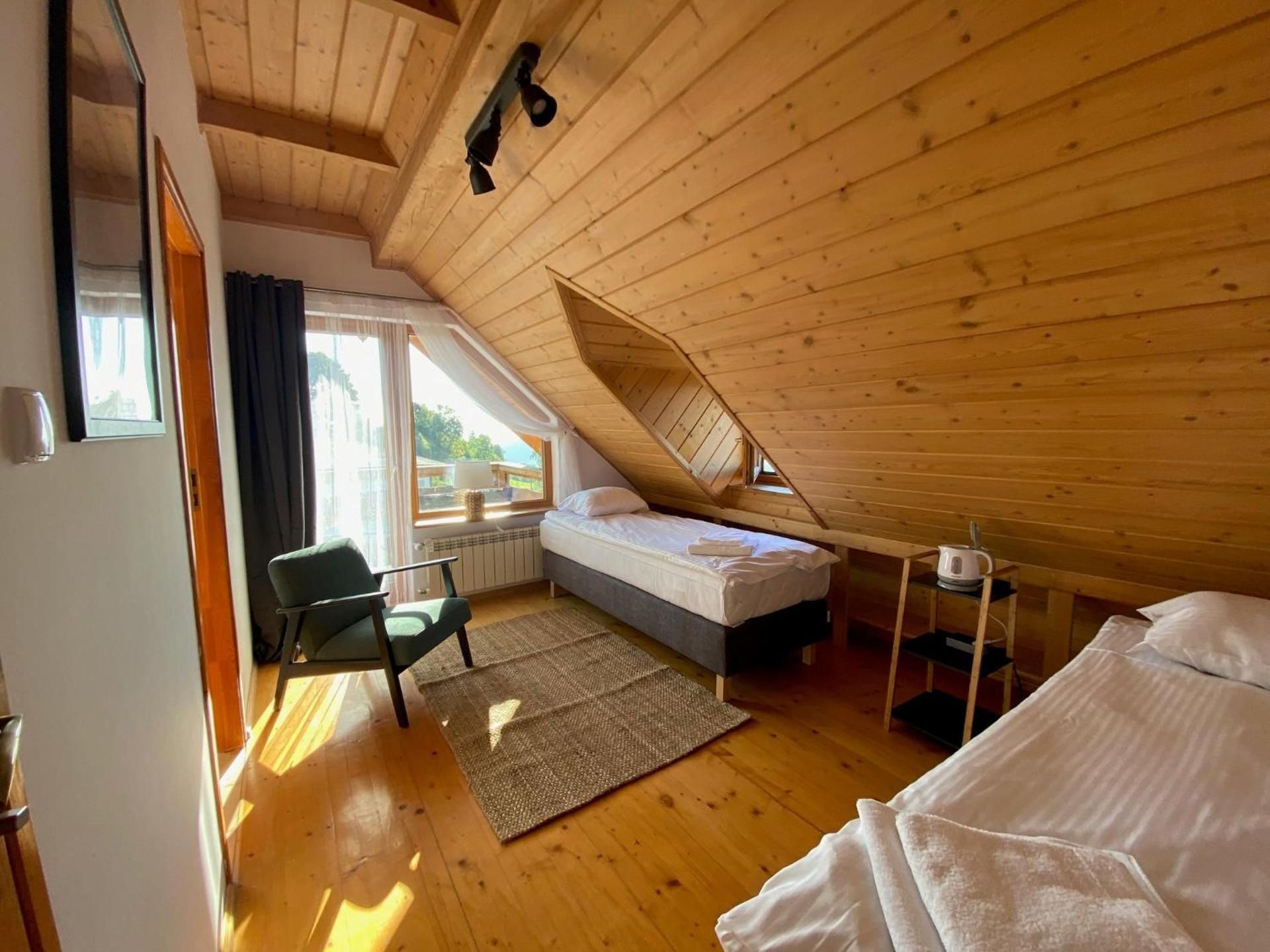 Triple Room with Private External Bathroom