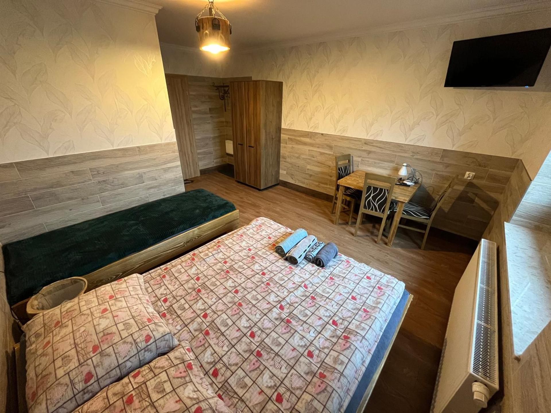 Triple Room with Private Bathroom