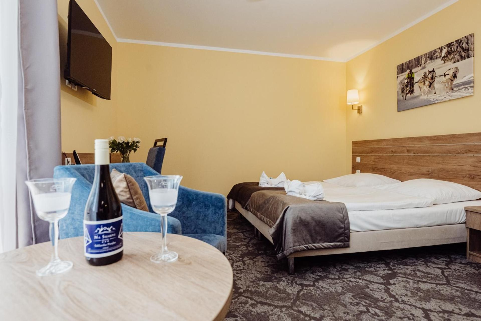 Twin Room with Balcony or Terrace