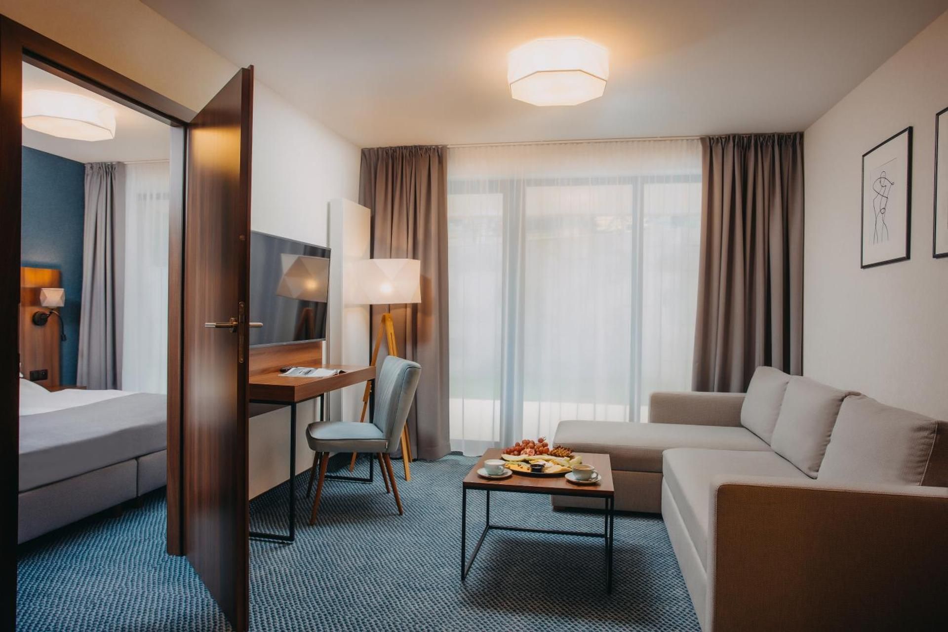 Classic Apartment - Five Seasons One