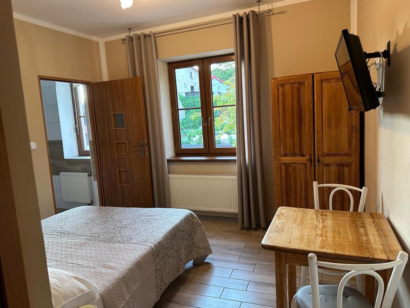 Double Room with Private Bathroom