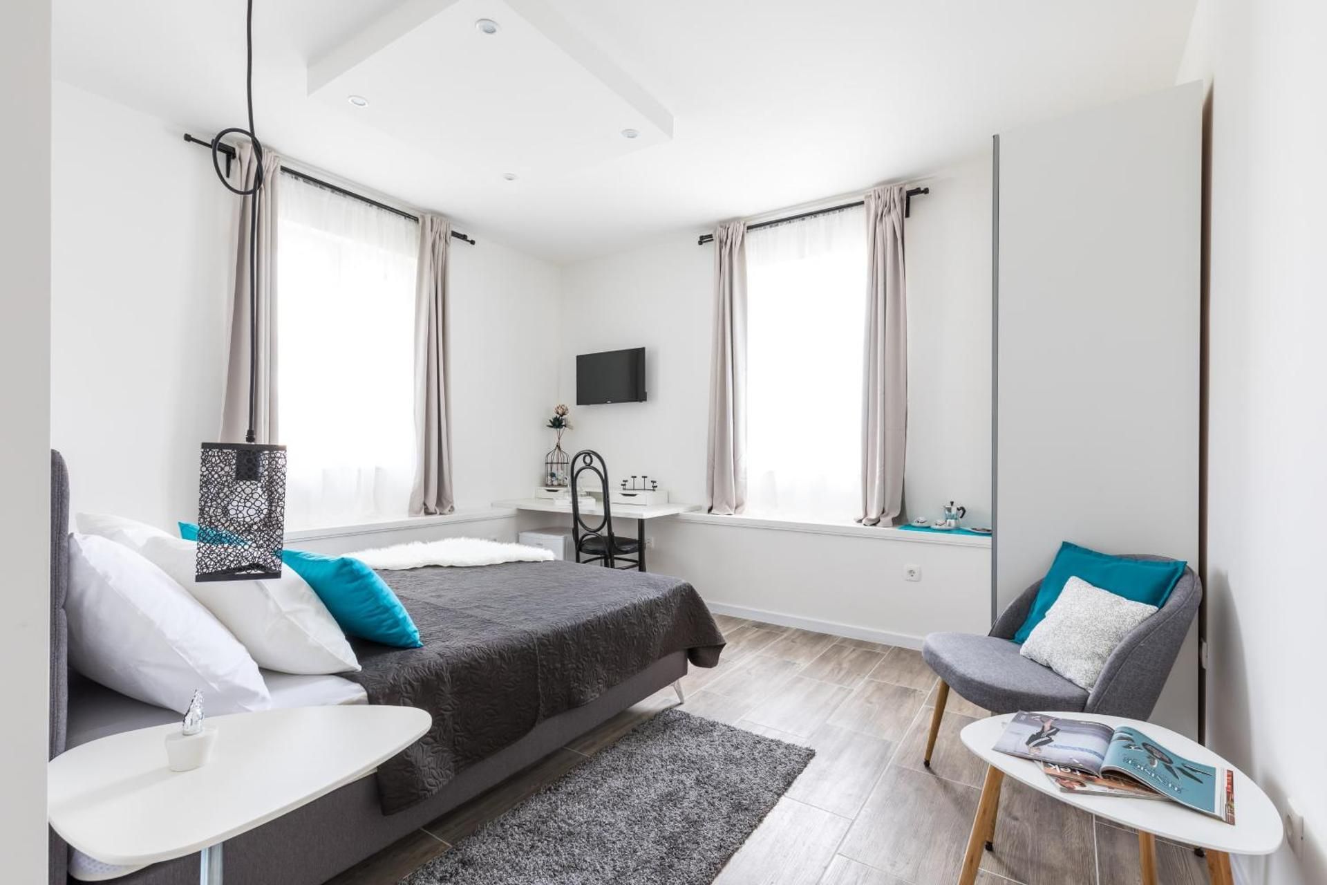 Deluxe Double or Twin Room with Garden View