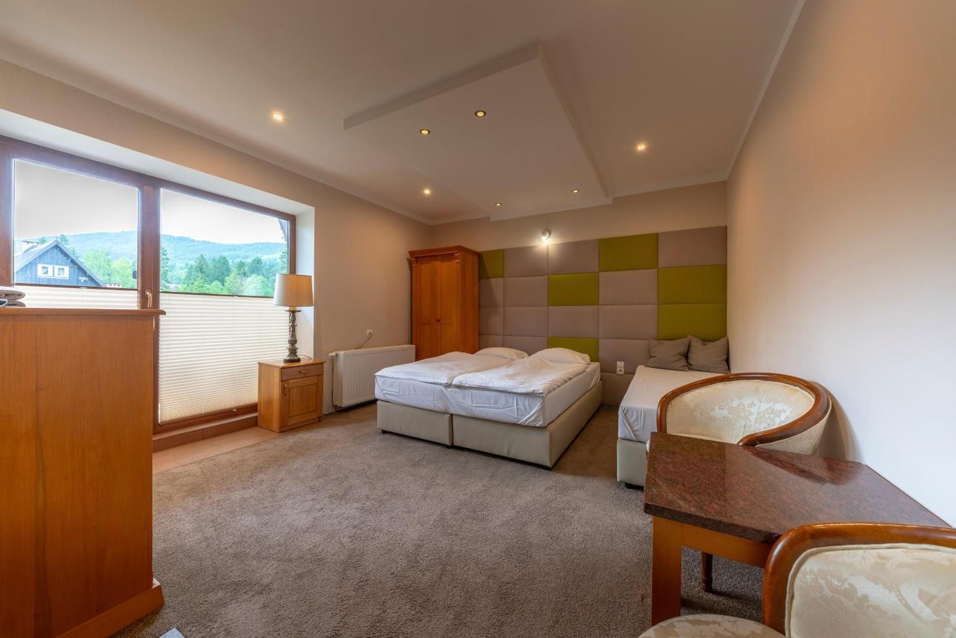 Budget Triple Room