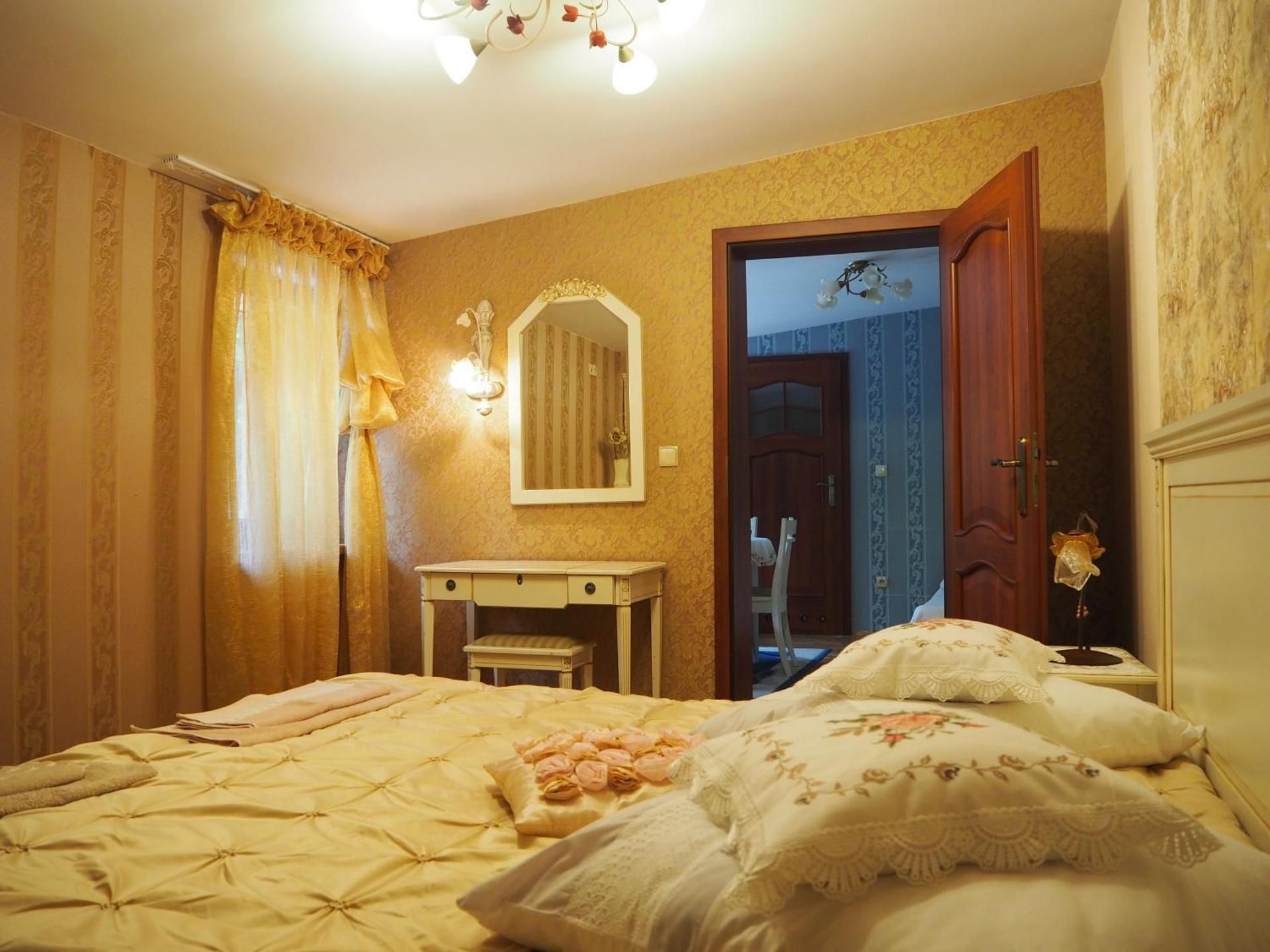 Superior One-Bedroom Apartment