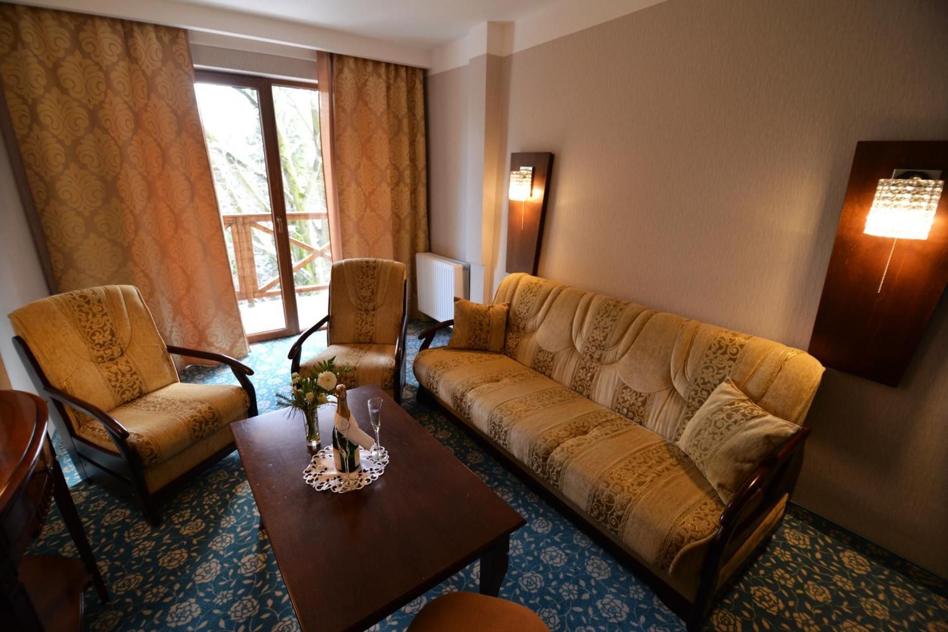 Superior One-Bedroom Apartment
