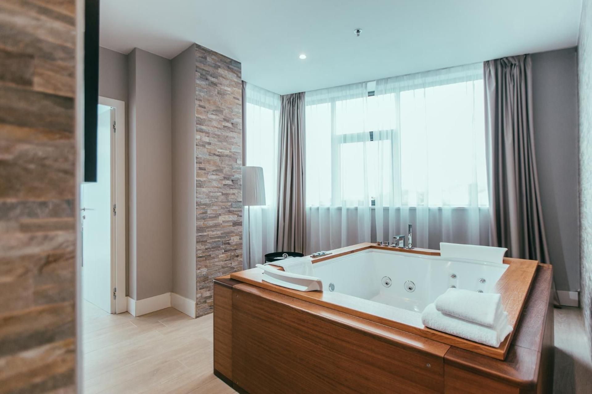 Premium Sea View Suite with Indoor Jacuzzi