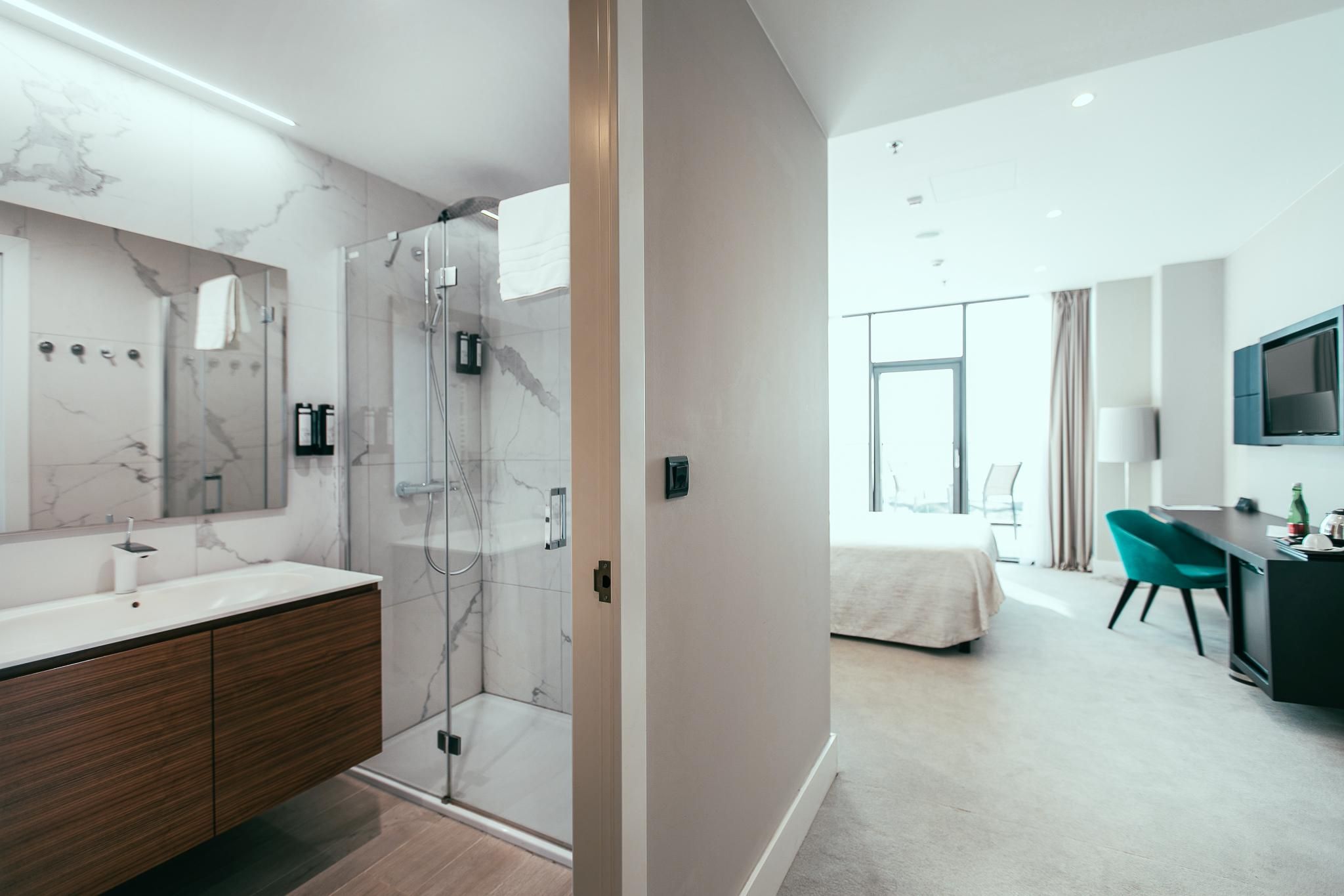 Superior Double Room with Balcony