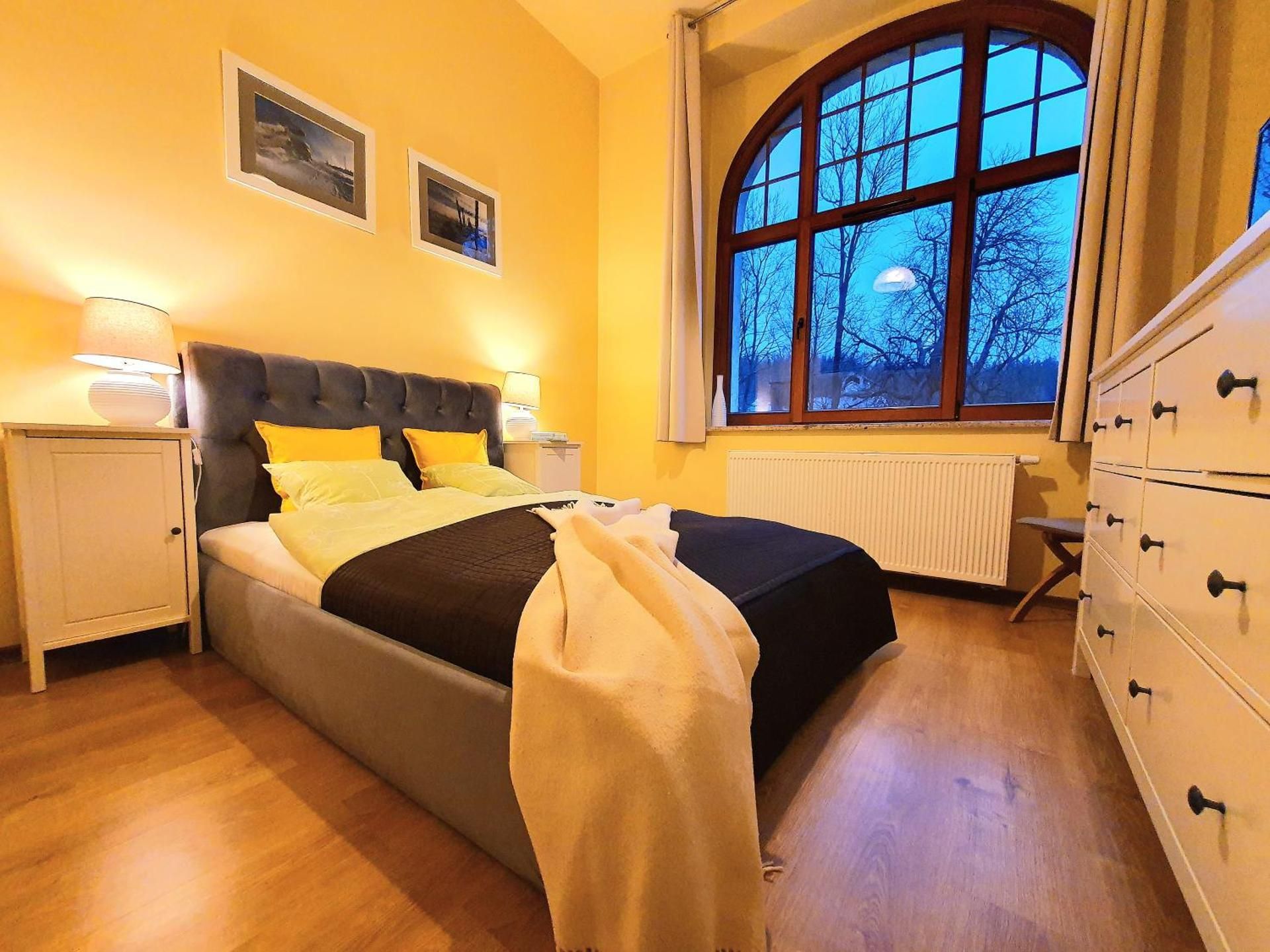Apartment (3 Adults)