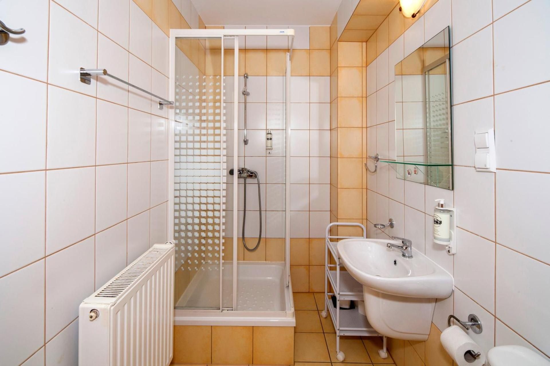 Triple Room with Private Bathroom